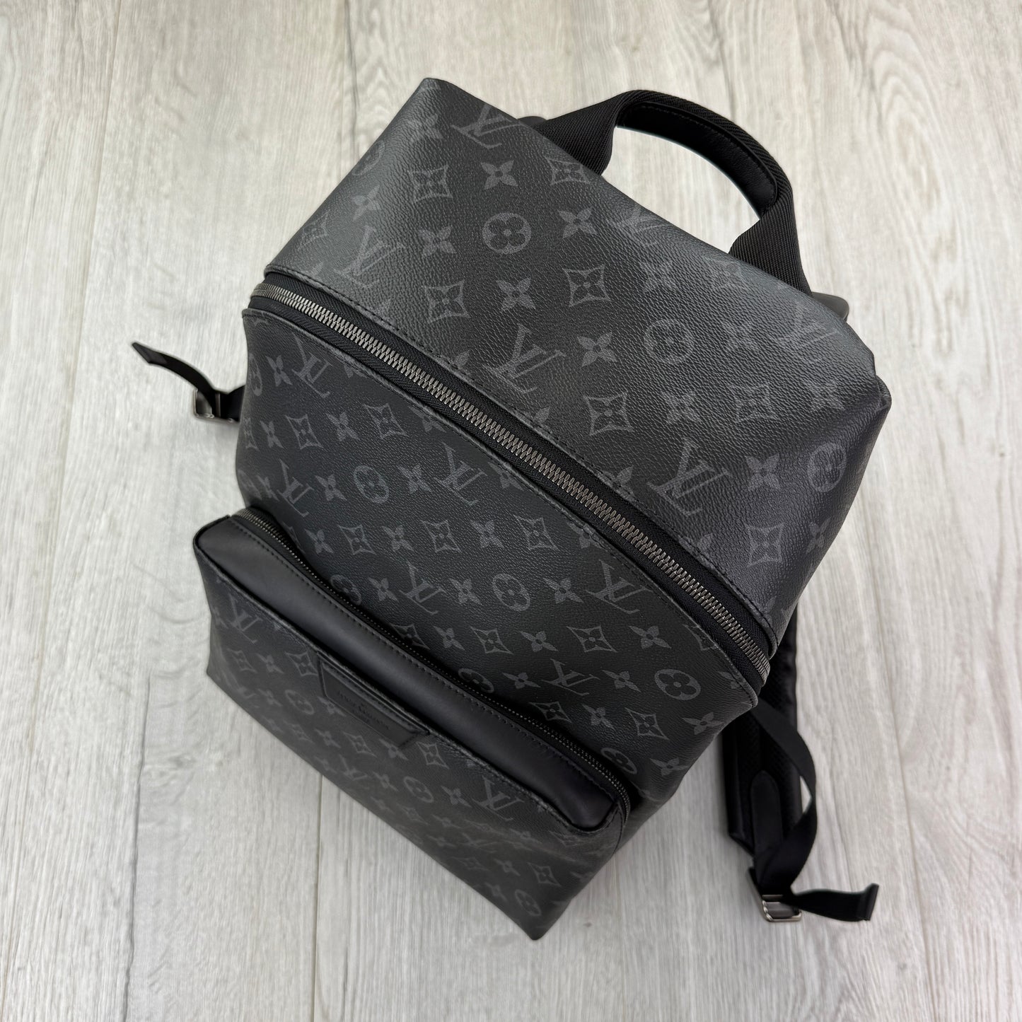 Louis Vuitton Men’s Black Monogram Discovery Backpack