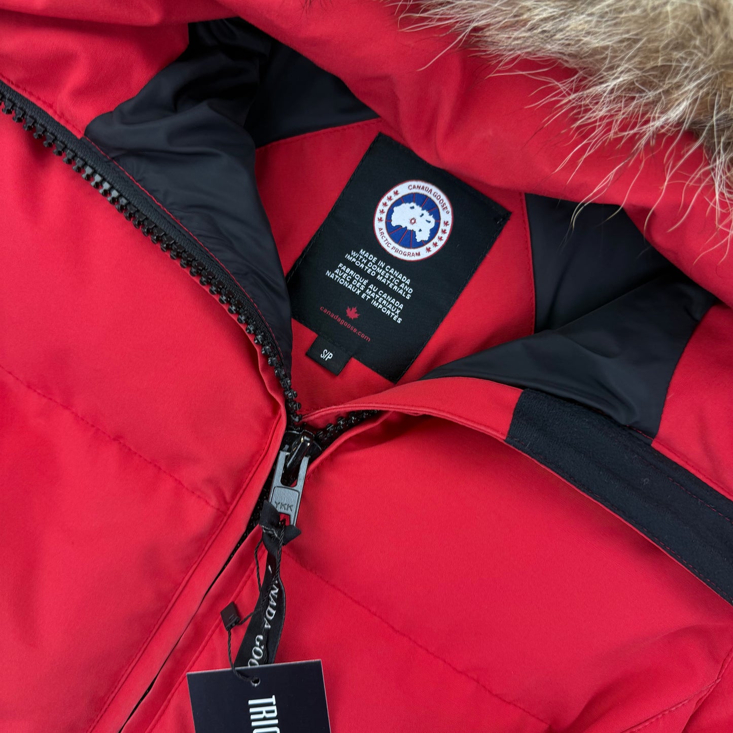 Canada Goose Women’s Red Chelsea Parker Jacket - Small