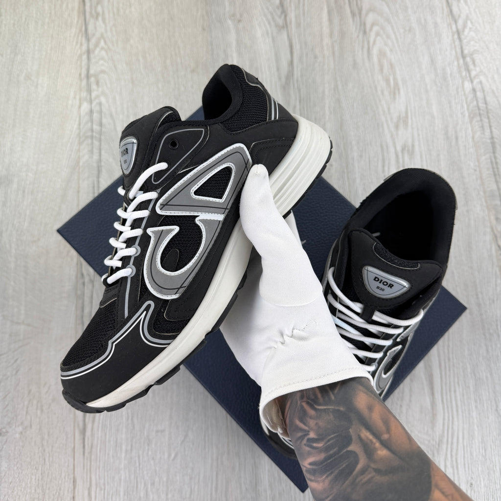 Dior B30 Men’s Black & White Trainers - 43 (Fit Uk 9)