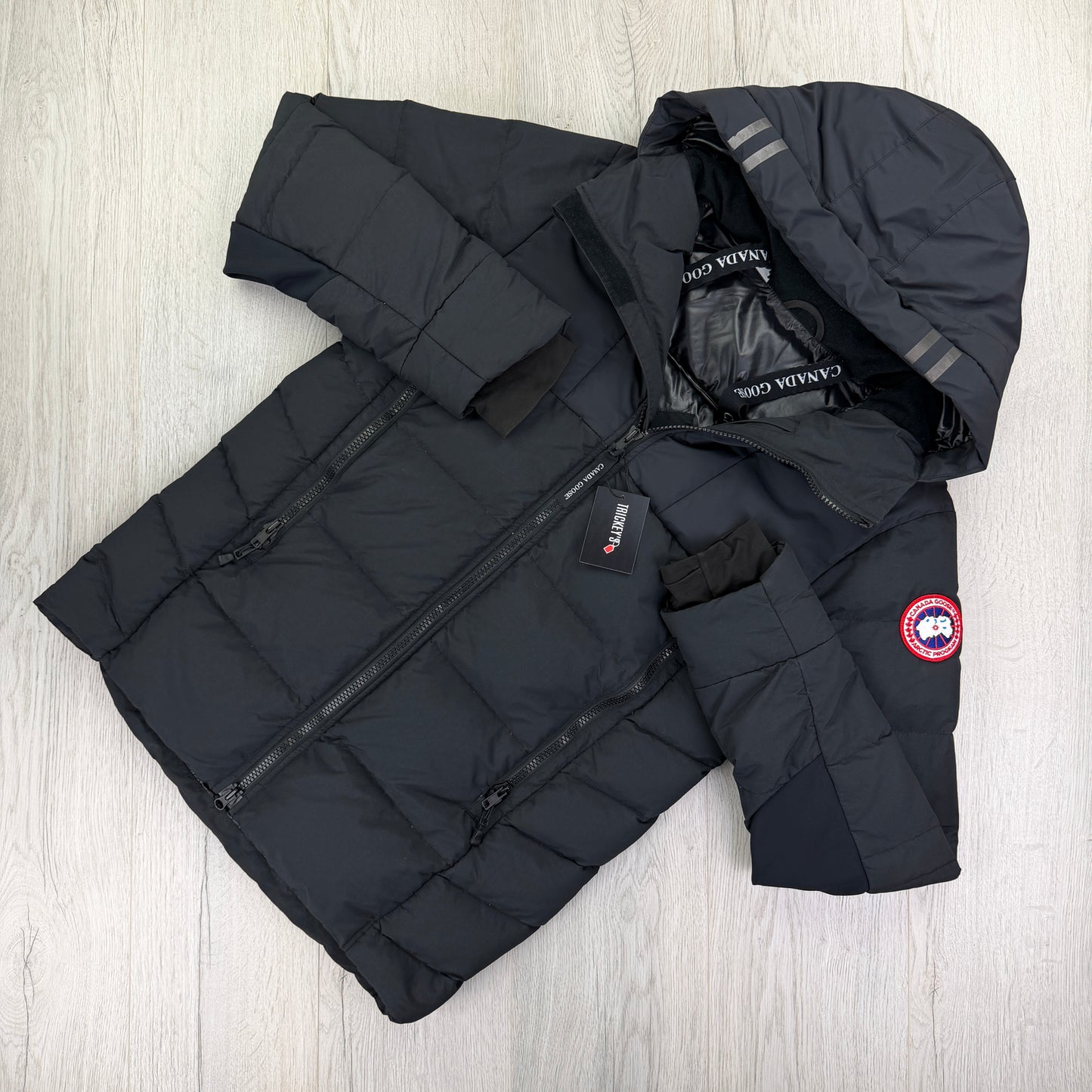Canada Goose Men’s Black Padded Hybridge Down Jacket - Large