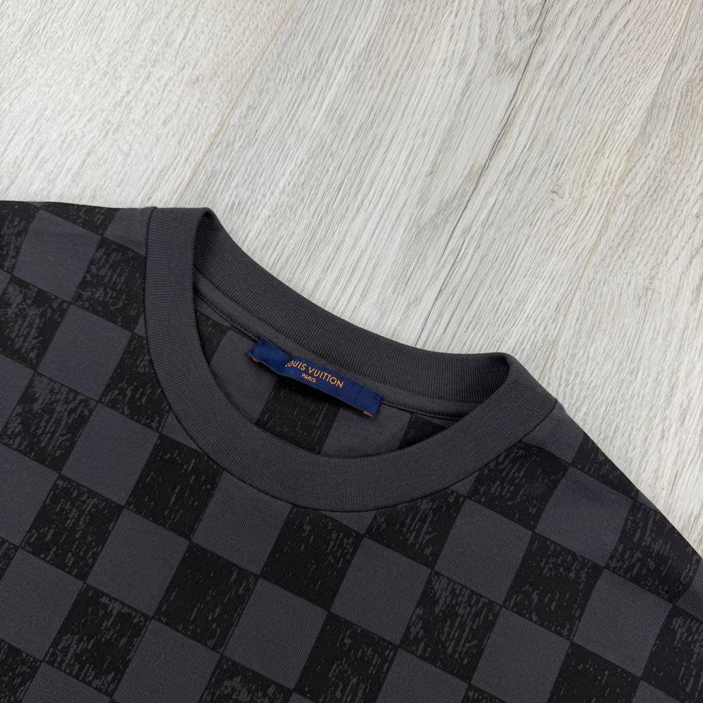 Louis Vuitton Men’s Dark Grey Damier T-shirt - Small