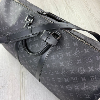 Louis Vuitton Men’s Black Monogram Keepal Bag - 55