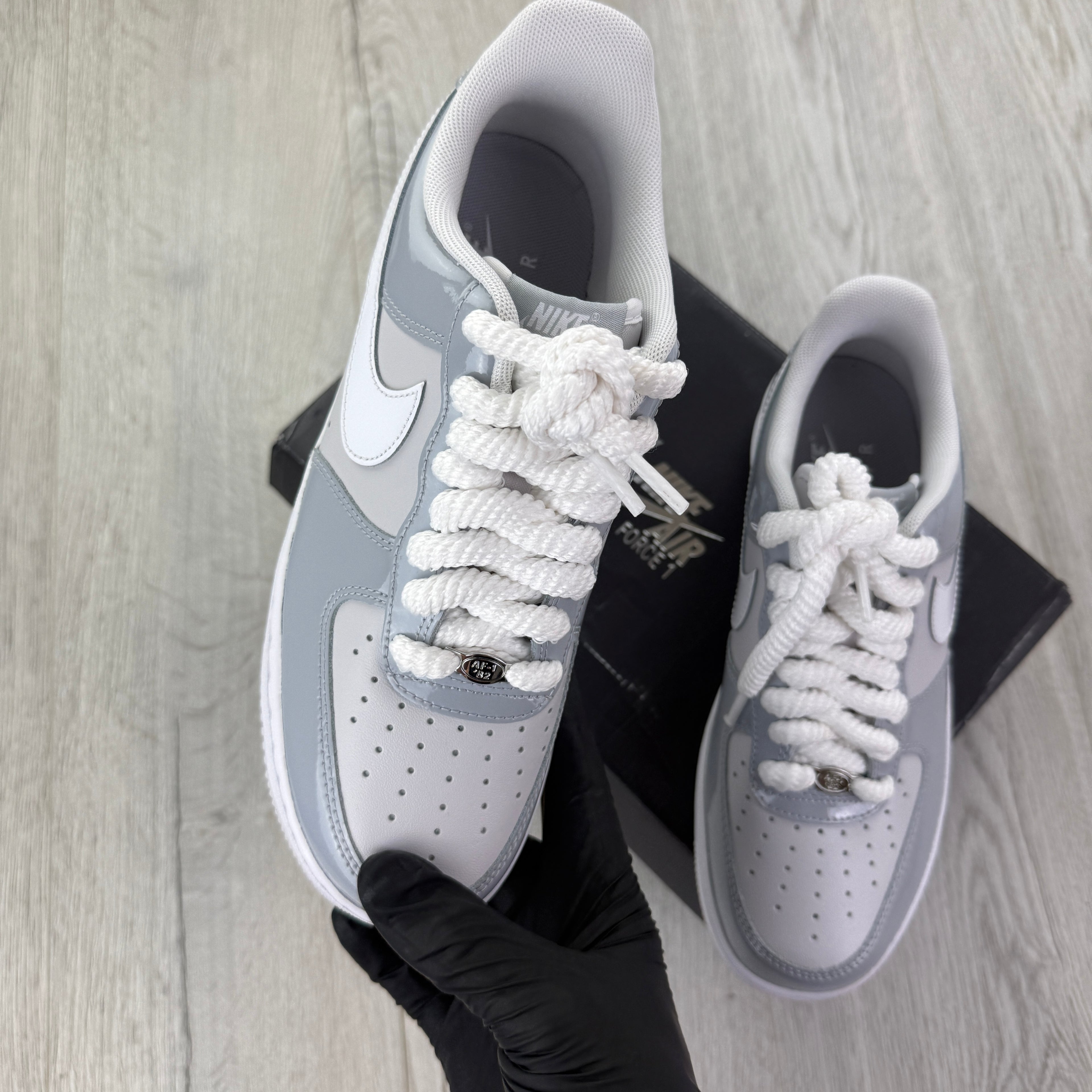 Nike Men’s Air Force 1 ‘07 LV8 Wolf Grey Trainers - Uk 7