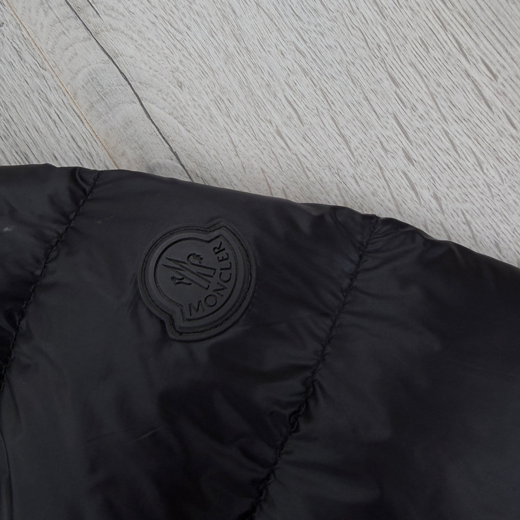 Moncler Men’s Black Zip-up Peyre Down Jacket - Size 4