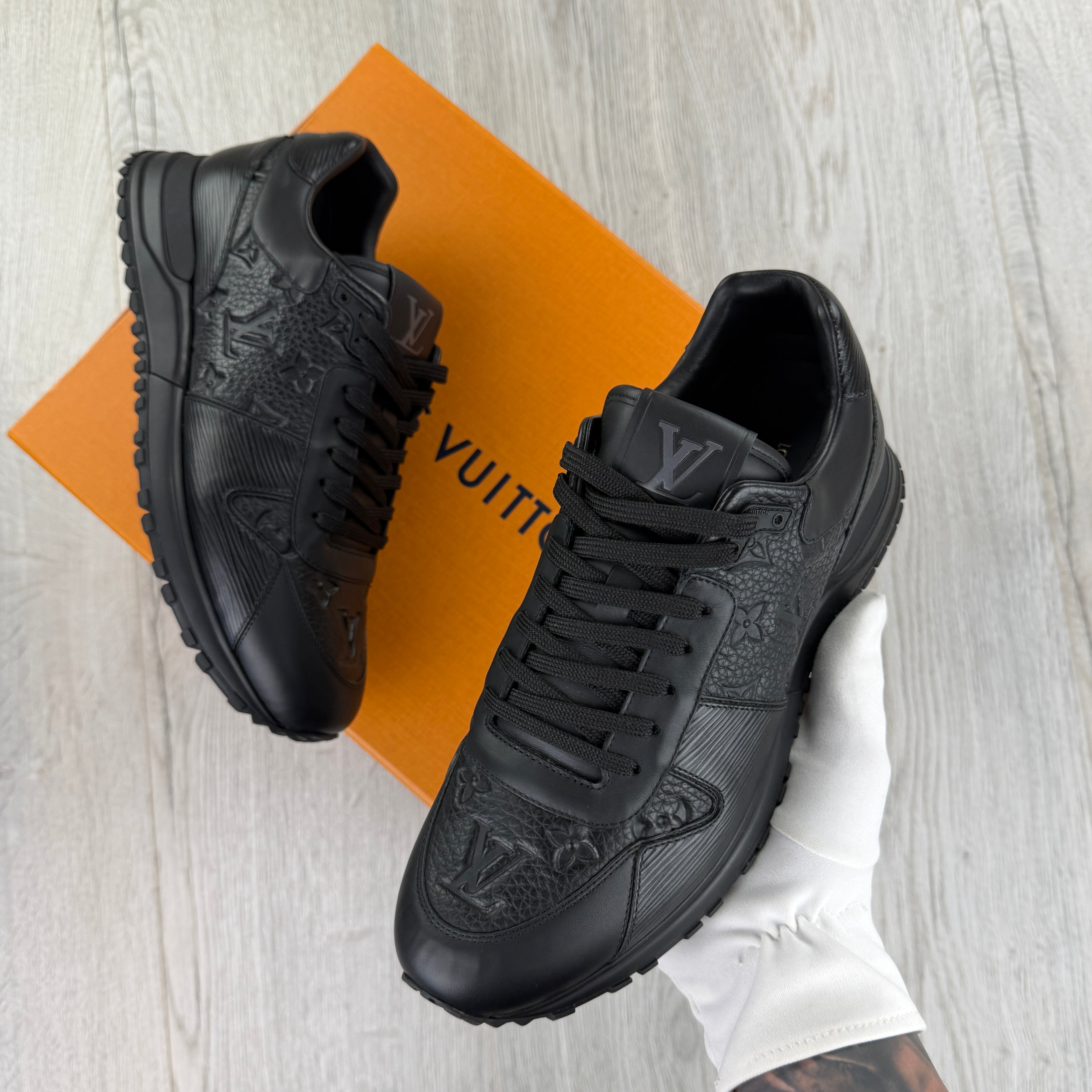 Louis Vuitton Men’s Black Leather Run Away Trainers - Uk 7
