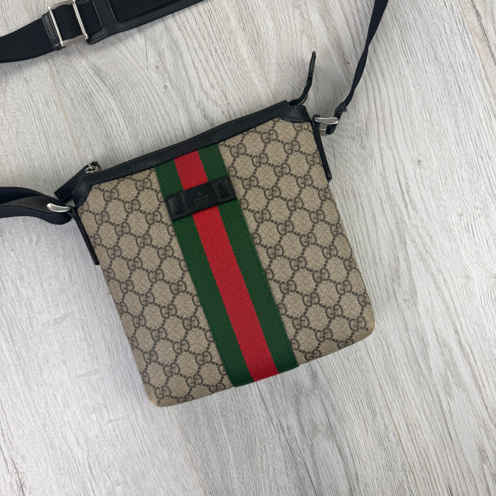 Gucci Men’s Flat GG Supreme Web Beige Messenger Bag