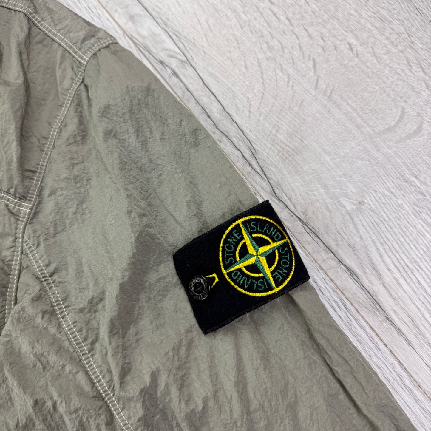 Stone Island Men’s Metal Nylon Zip-up Overshirt - Small
