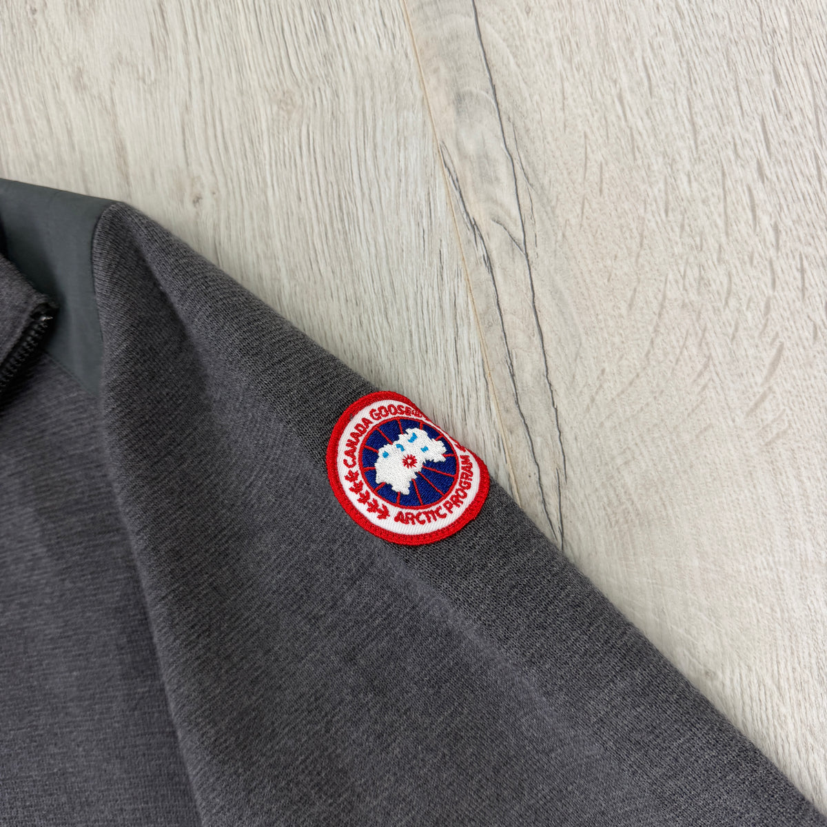 Canada Goose Men’s Grey 1/4 Zip Jumper - Small