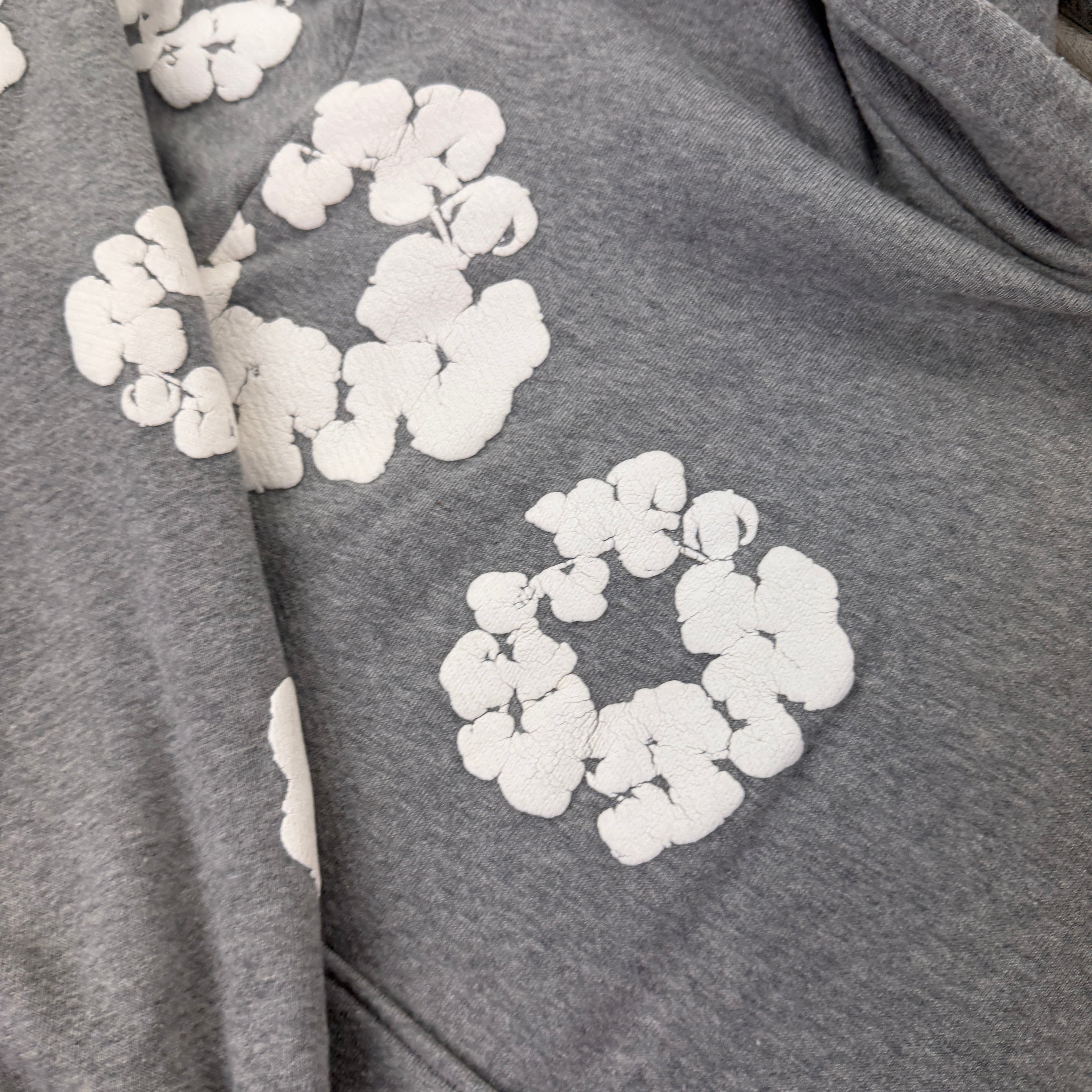 Denim Tears Men’s Grey Cotton Wreath Pullover Hoodie - Small