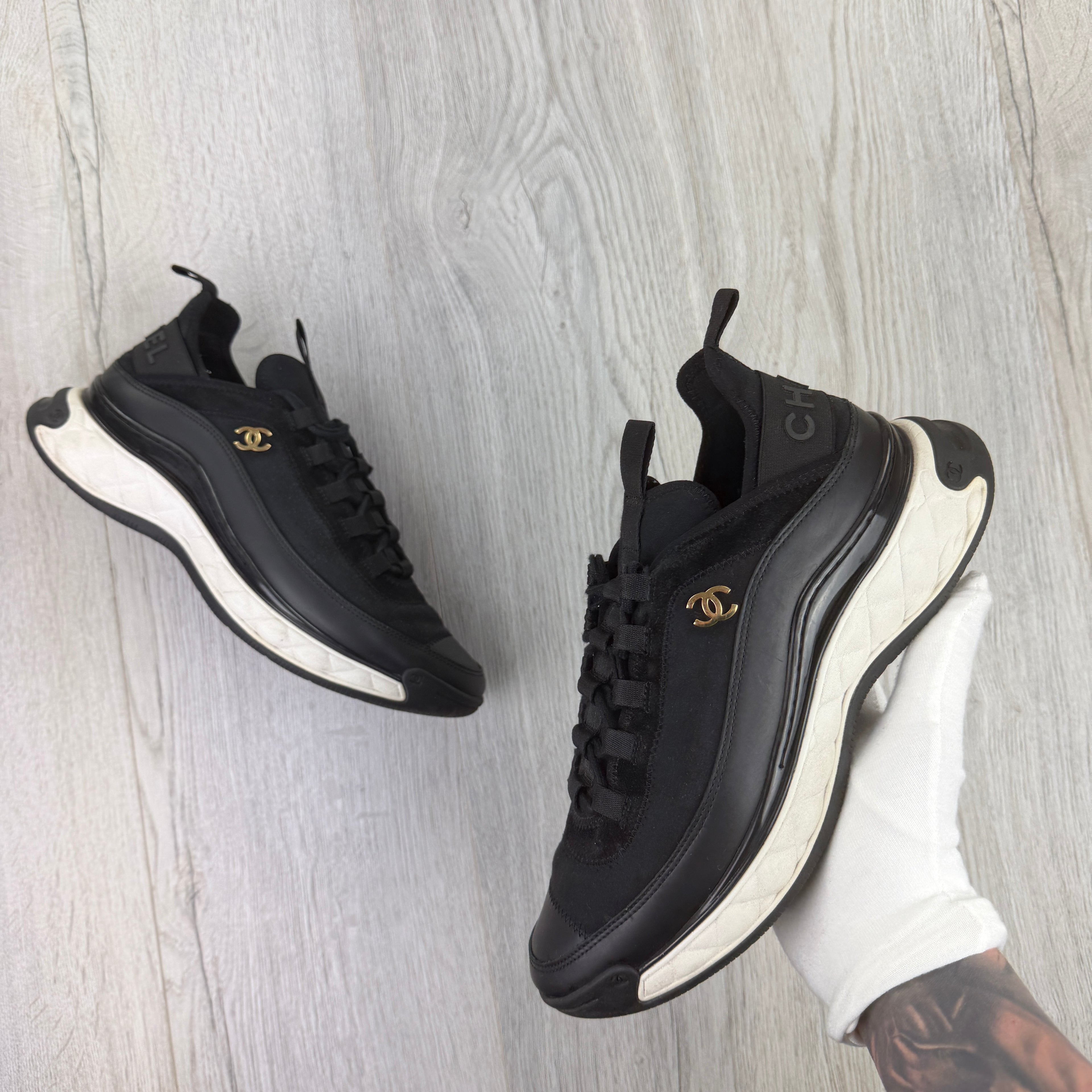Chanel Men’s  Black CC Runners - Uk 7