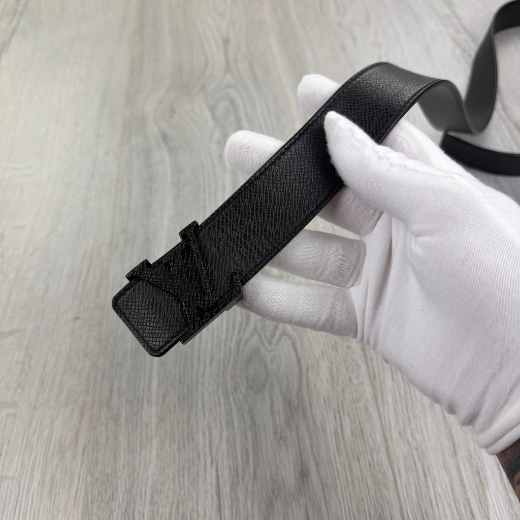 Louis Vuitton Men’s Black Thin Belt - 100 (Uk 28-34)