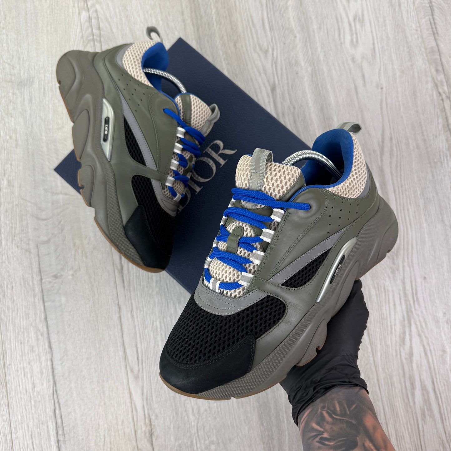 Dior B22 Men’s Khaki & Blue Trainers - 42.5 (Fit Uk 8)