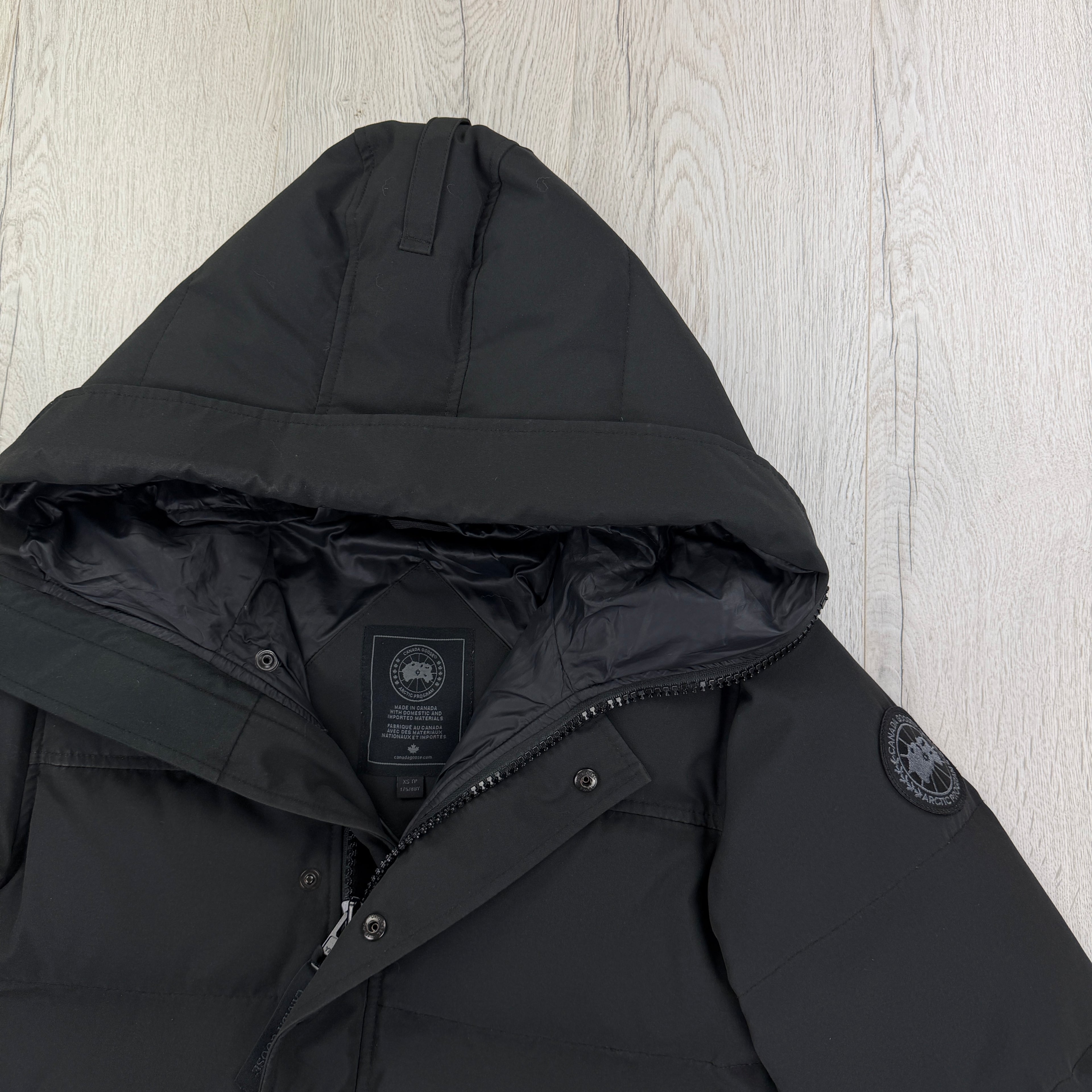 Canada Goose Men’s Black Badge MacMillan - XS