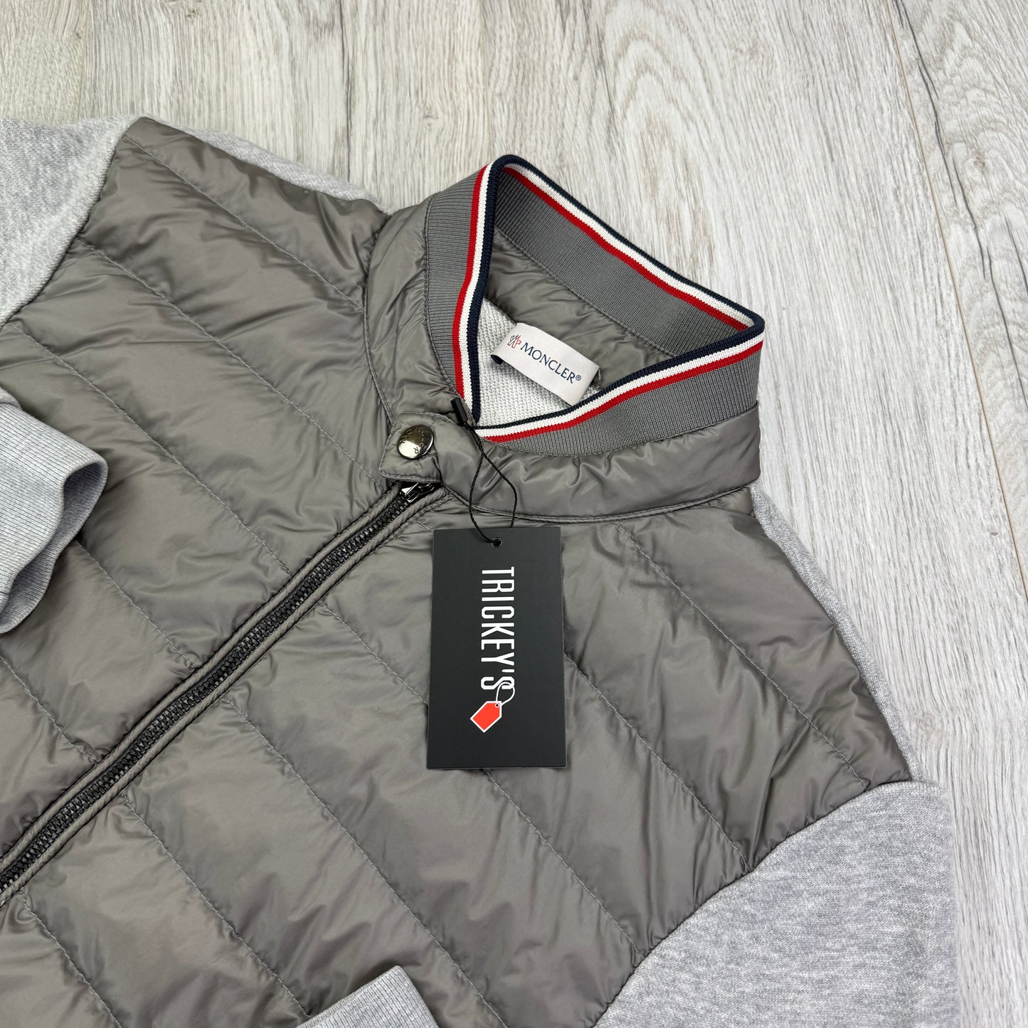 Moncler Men’s Maglia Grey Zip-up Padded Cardigan - Medium Slim