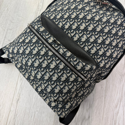 Christian Dior Beige and Black Oblique Jacquard Men’s Back-pack