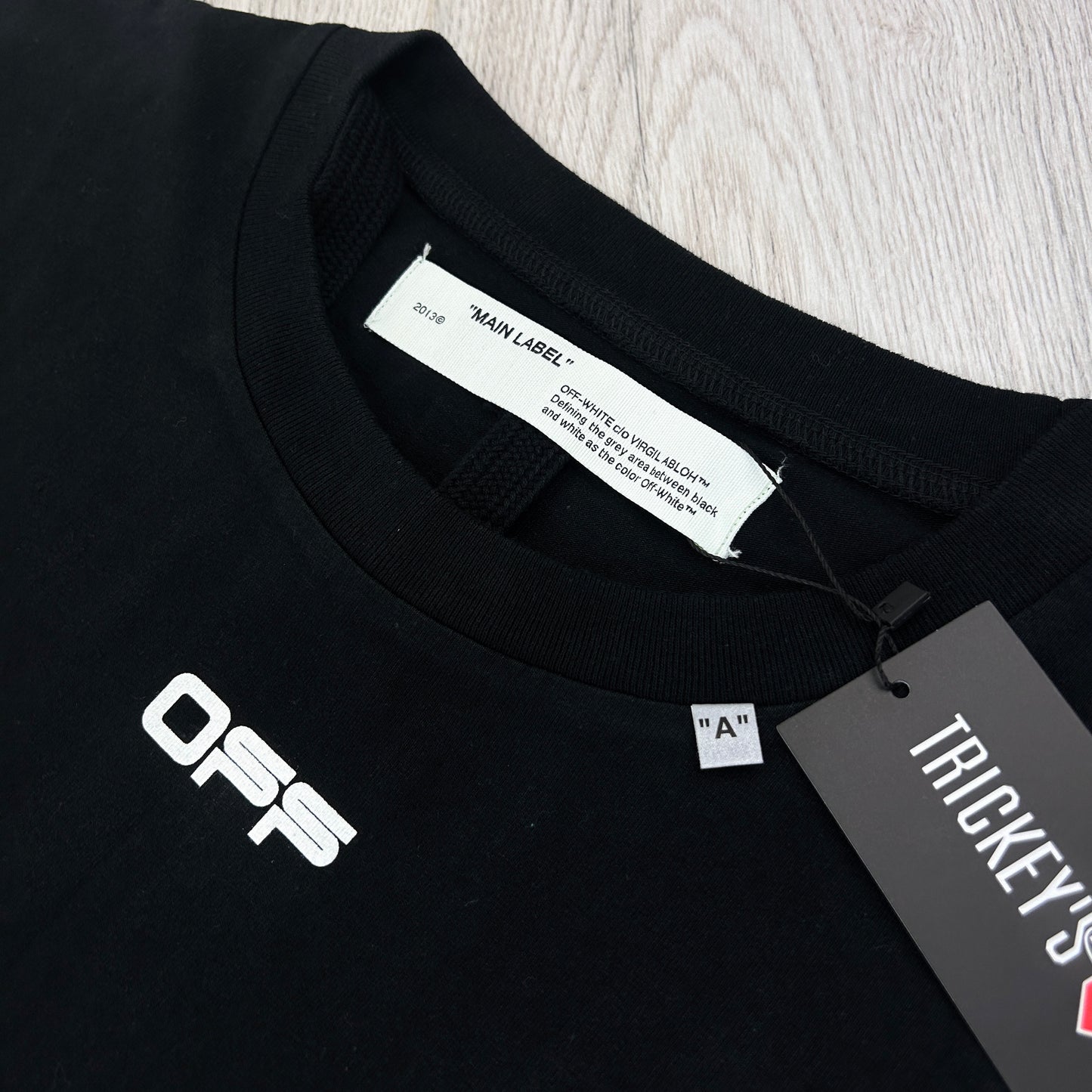 Off White Men’s Black Oversized T-shirt