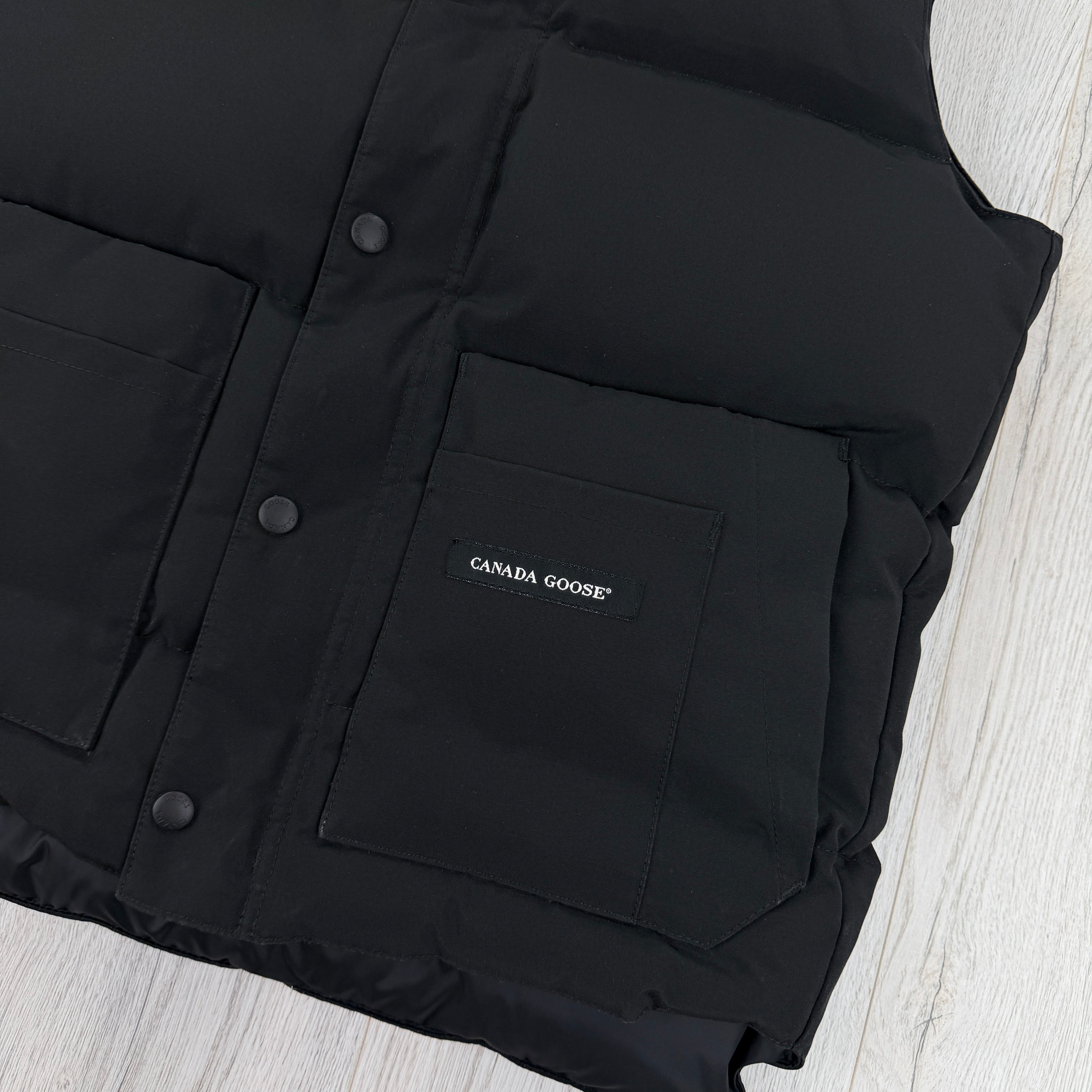 Canada Goose Men’s Black Freestyle Bodywarmer