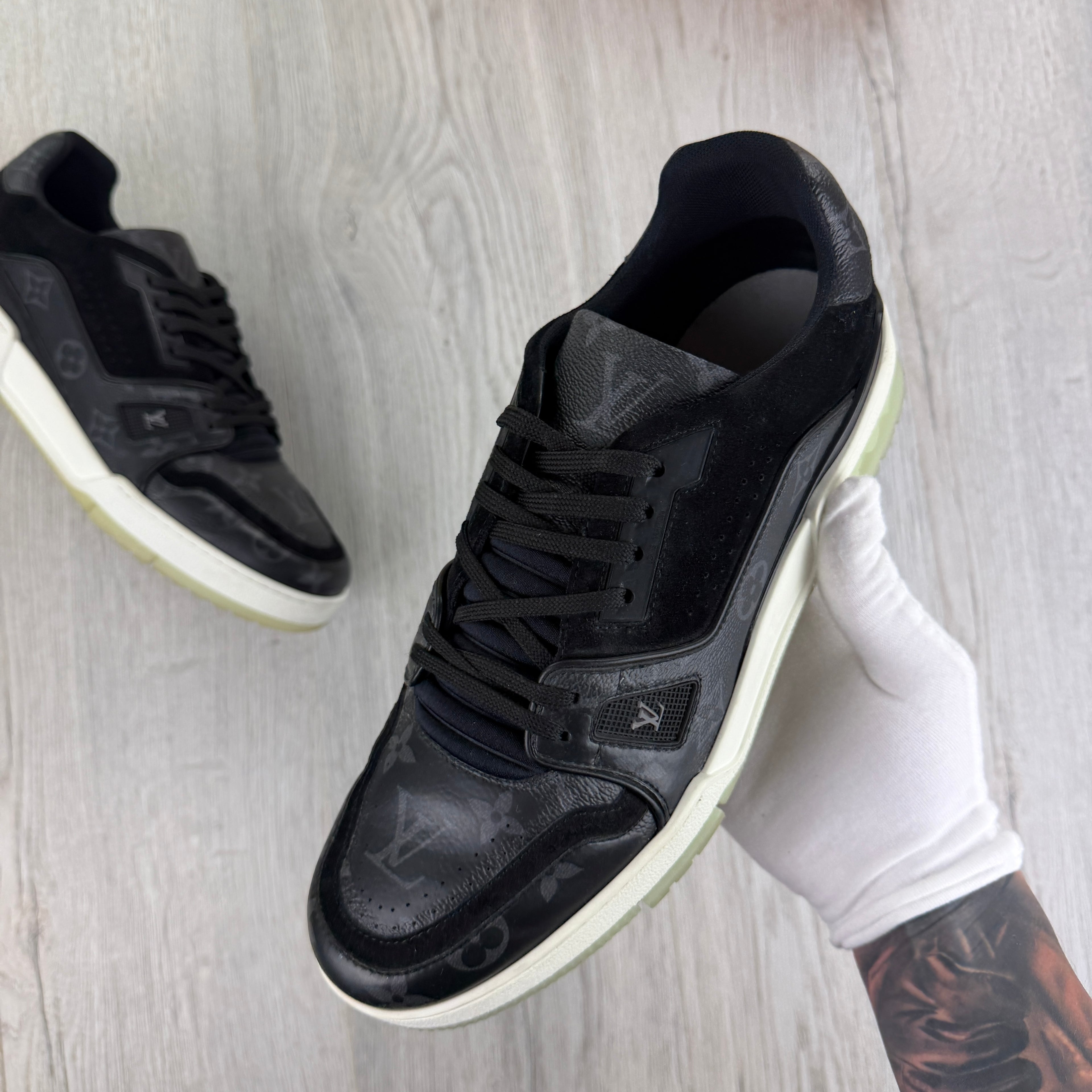 Louis Vuitton Men’s Black Low Trainers - Uk 8 (Fit 9)