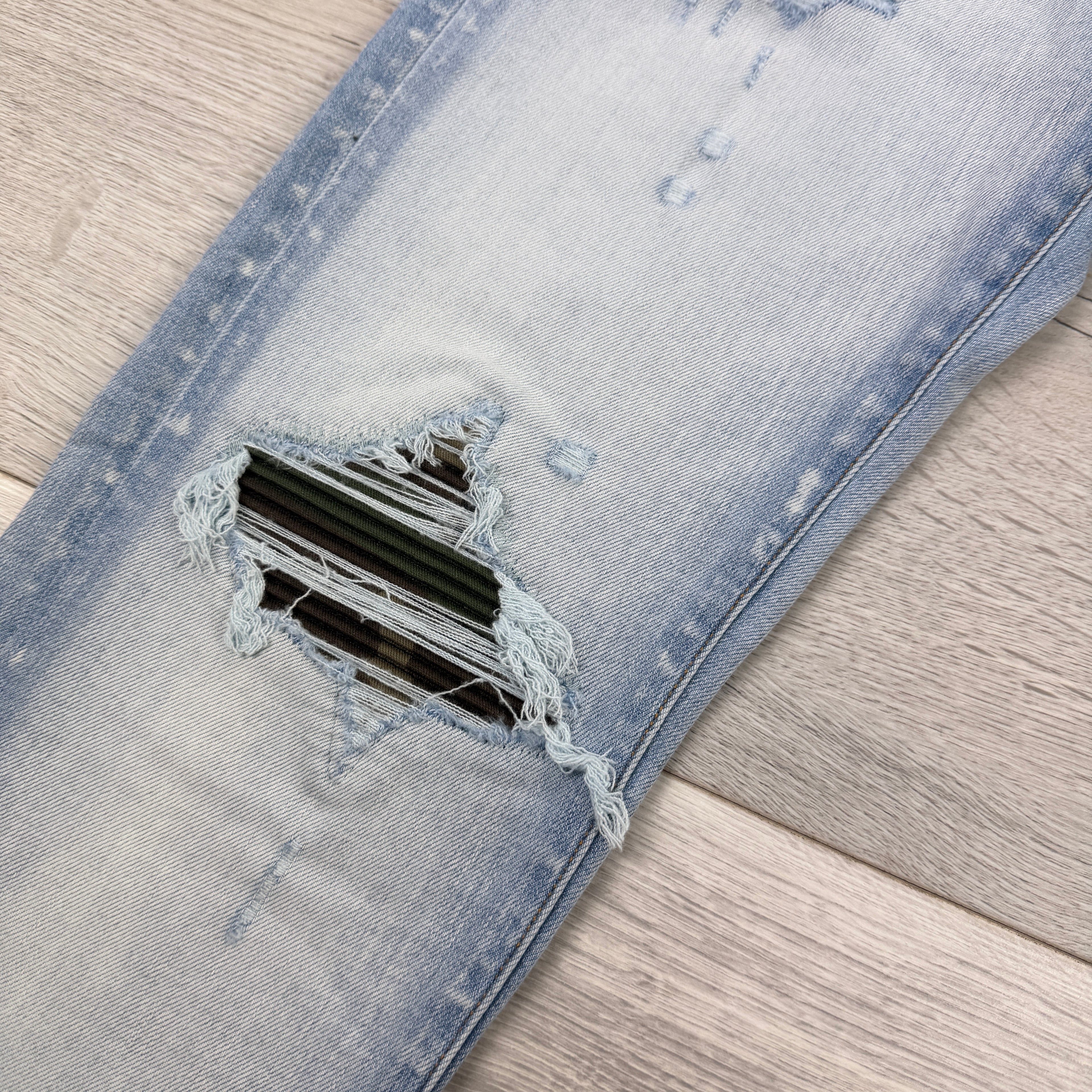 Amiri MX1 Distressed Blue Jeans Camo Patch - Uk 32