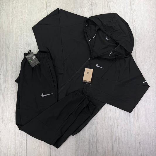 Nike Men’s Miller Repel Tracksuit