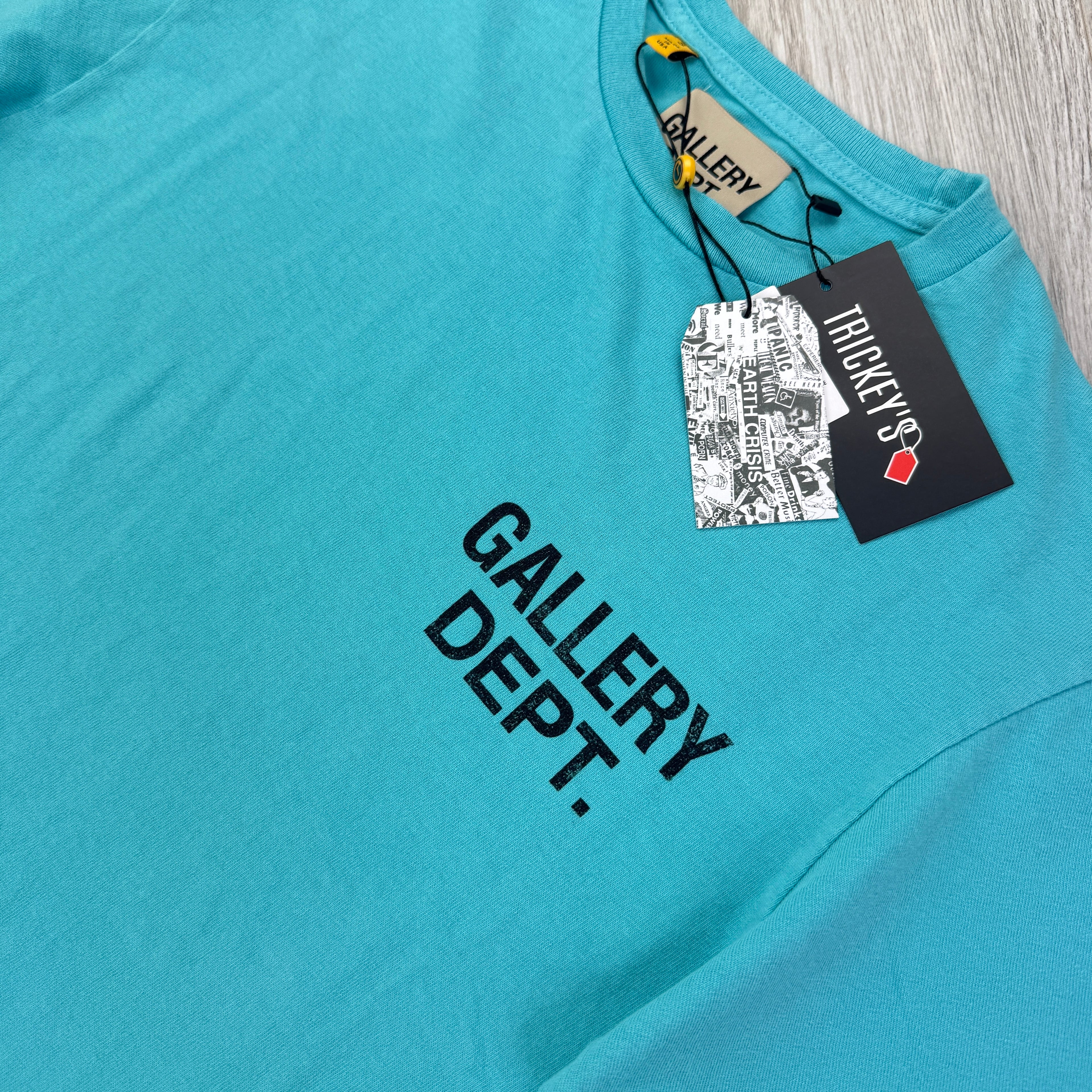 Gallery Dept Men’s Turquoise T-shirt