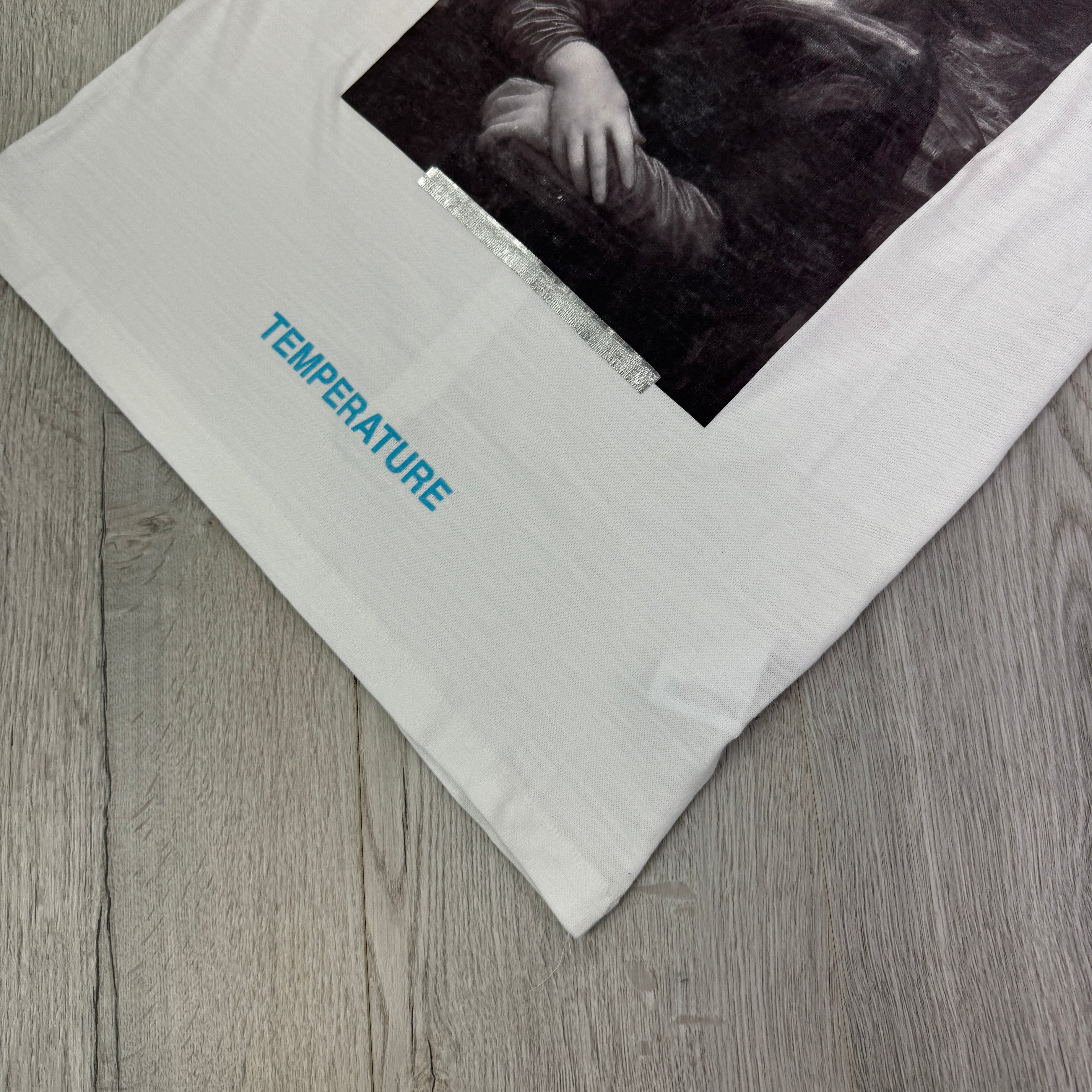 Off White Men’s ‘Mona Lisa’ White T-shirt