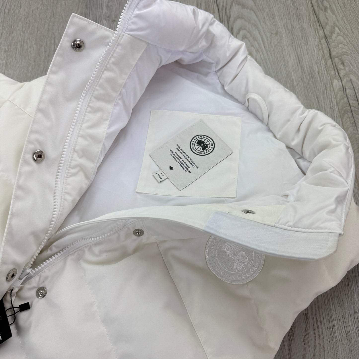 Canada Goose Womens White Badge Freestyle Vest - Large