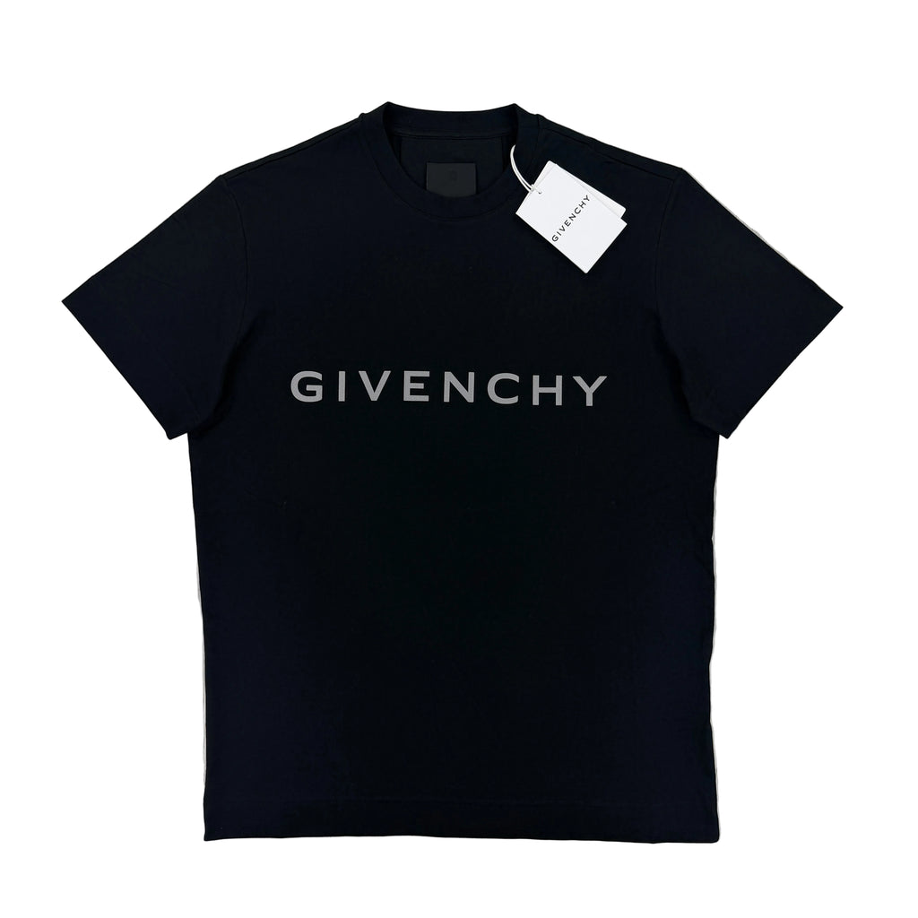 Givenchy Men’s Black T-shirt Front Logo