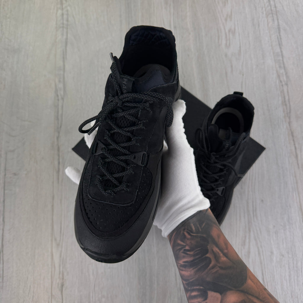 Chanel Men’s  Black CC Runners - Uk 8