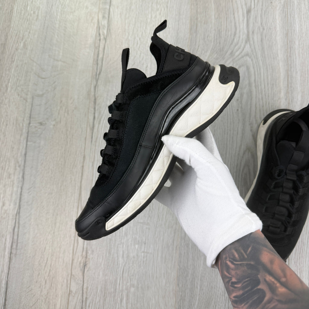 Chanel Men’s  Black CC Runners - Uk 7
