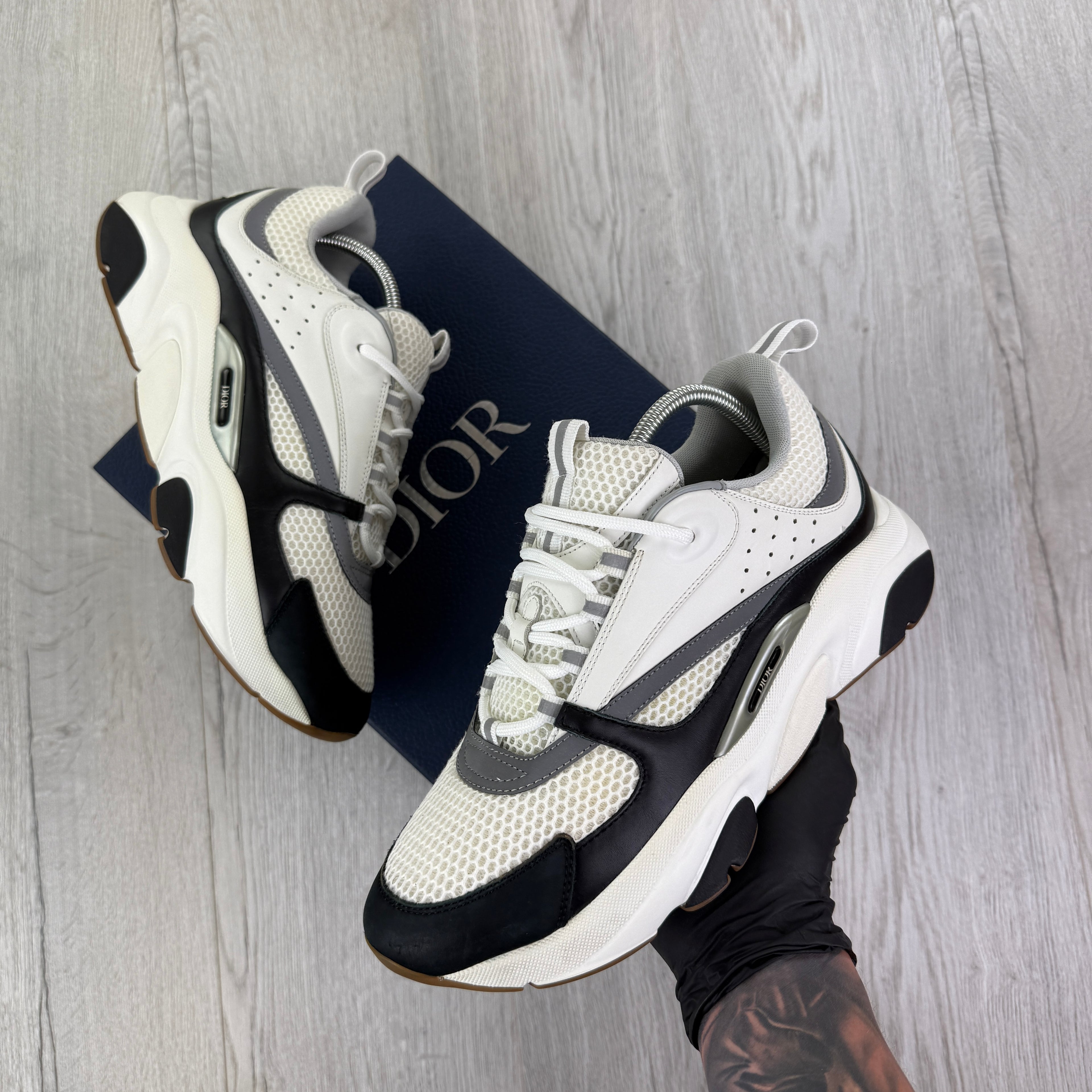Dior B22 Men’s Black & White Trainers - 44 (Uk 9/9.5)