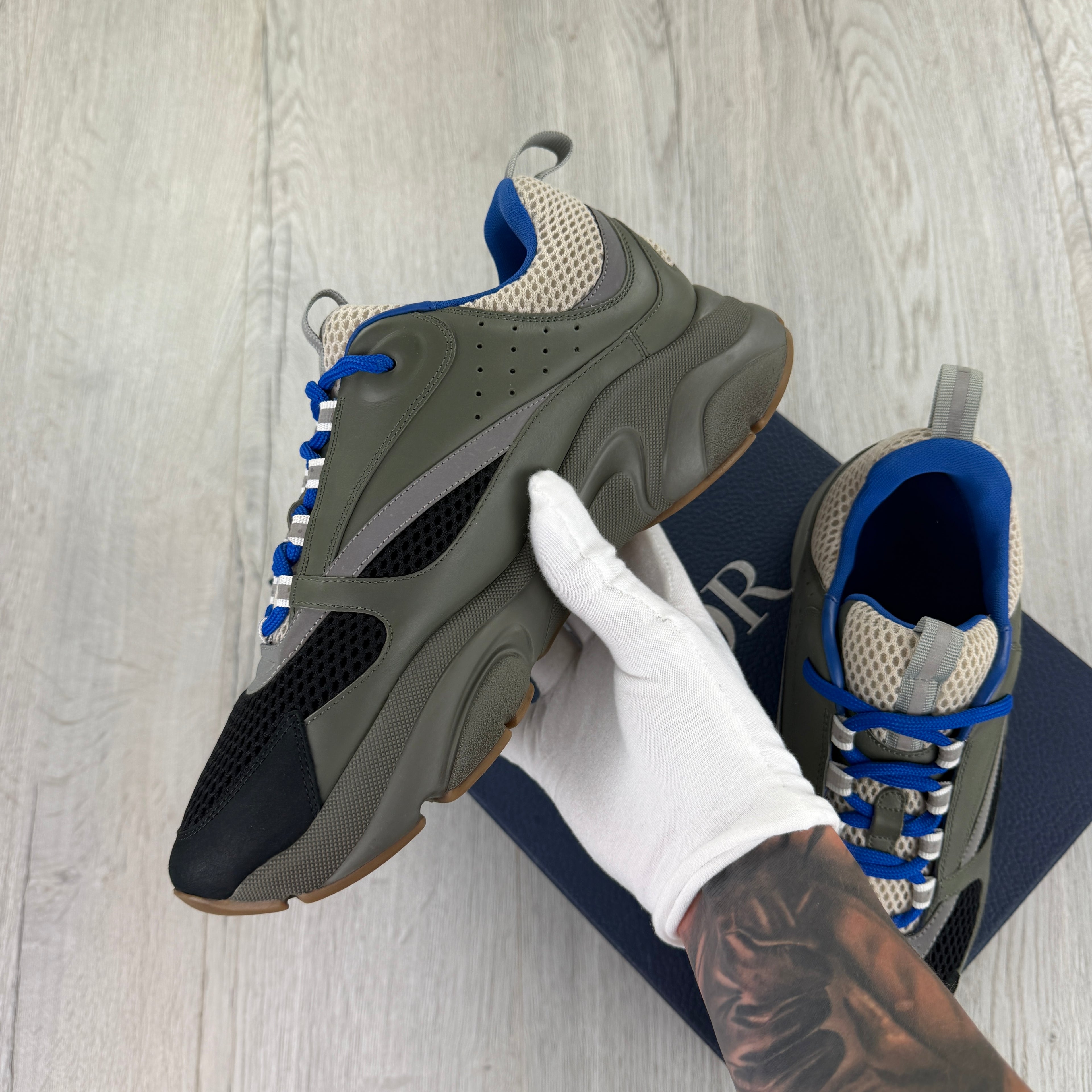 Dior B22 Men’s Khaki Green & Blue Trainers - 43 (Fit Uk 8.5)