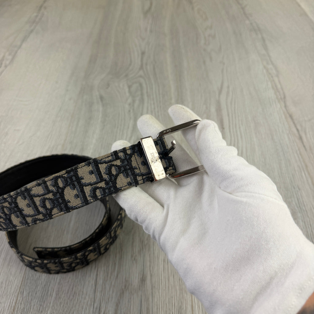 Dior Men’s Oblique Belt With Silver Buckle - 95 (Uk 32-36)