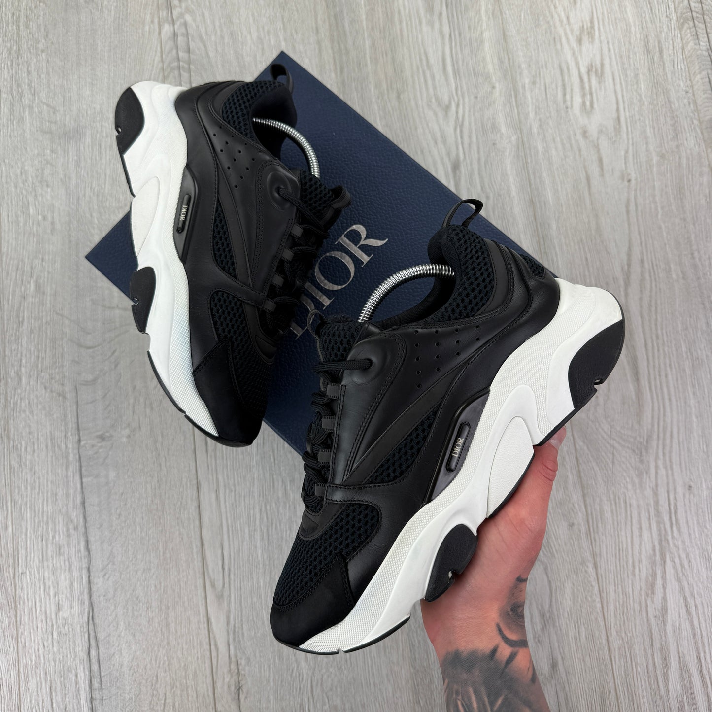 Dior B22 Men’s Black & White Runners - 43 (Fit Uk 8/8.5)