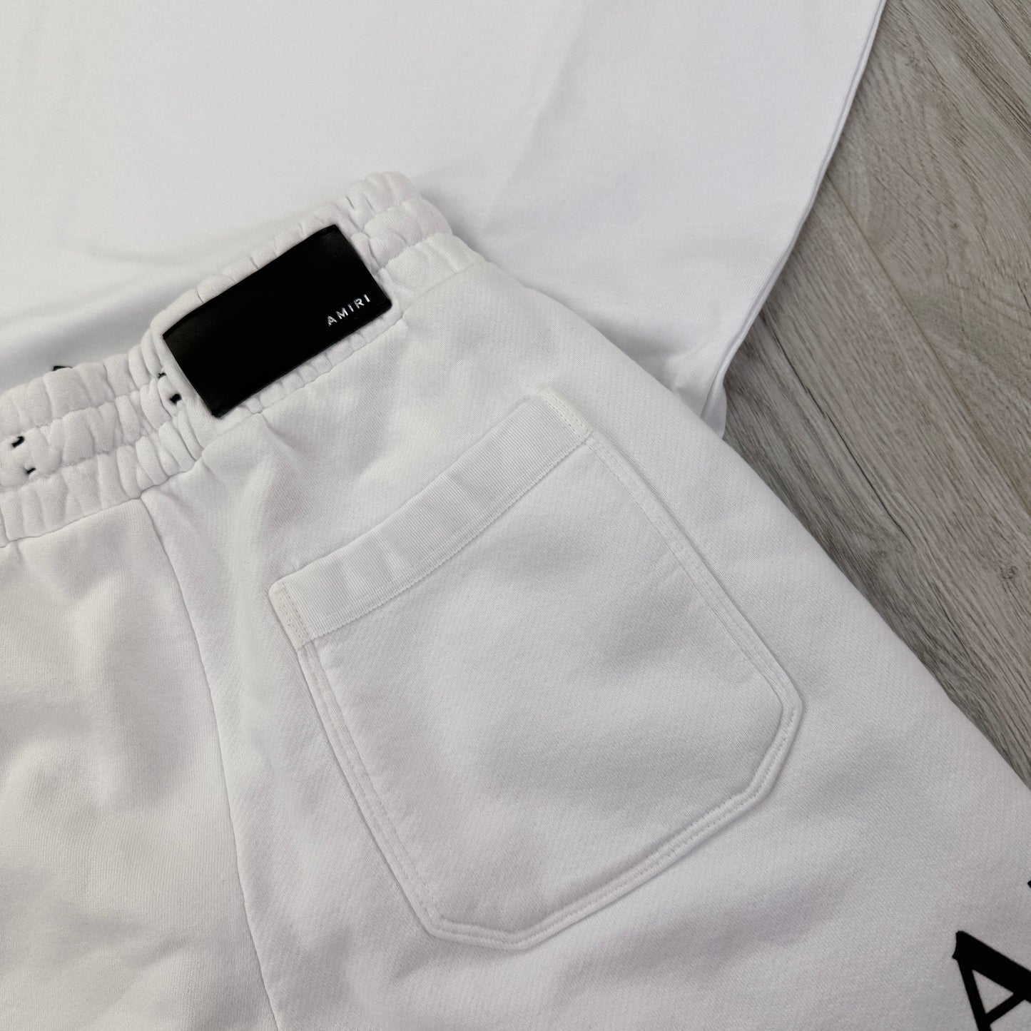 Amiri Men’s White T-shirt & Shorts Set - Small
