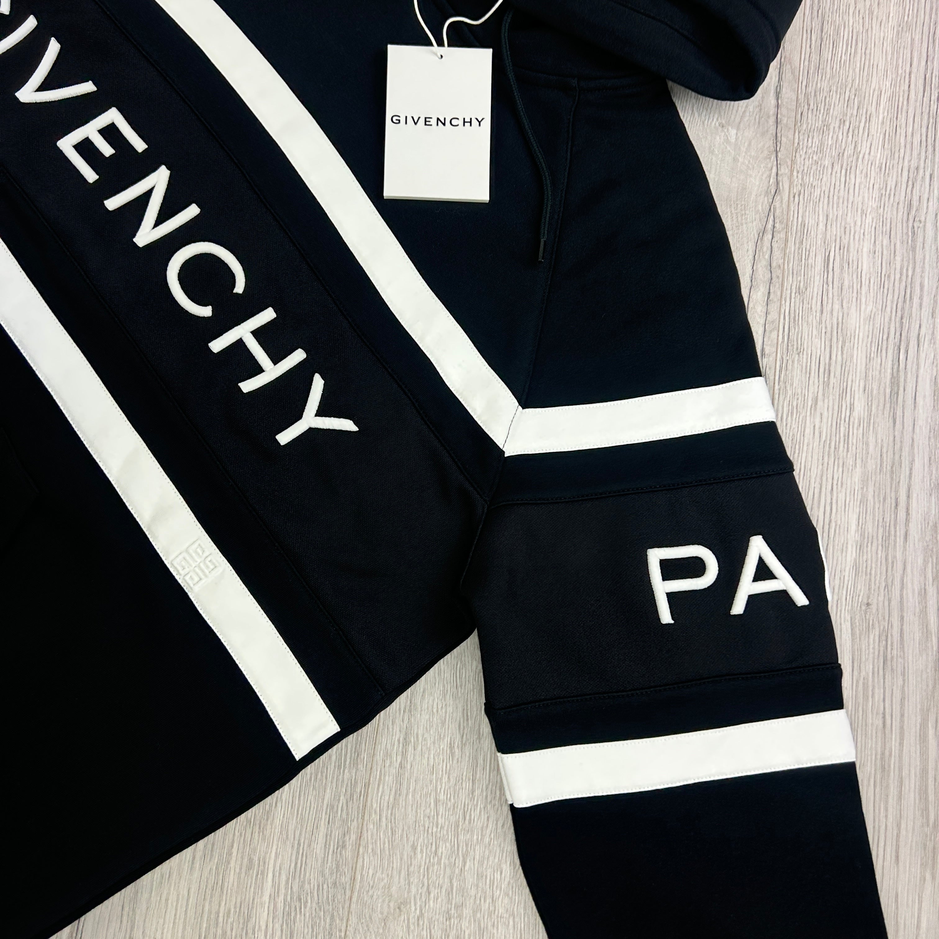 Givenchy Men’s Black Pullover Hoodie Embroidered Logo
