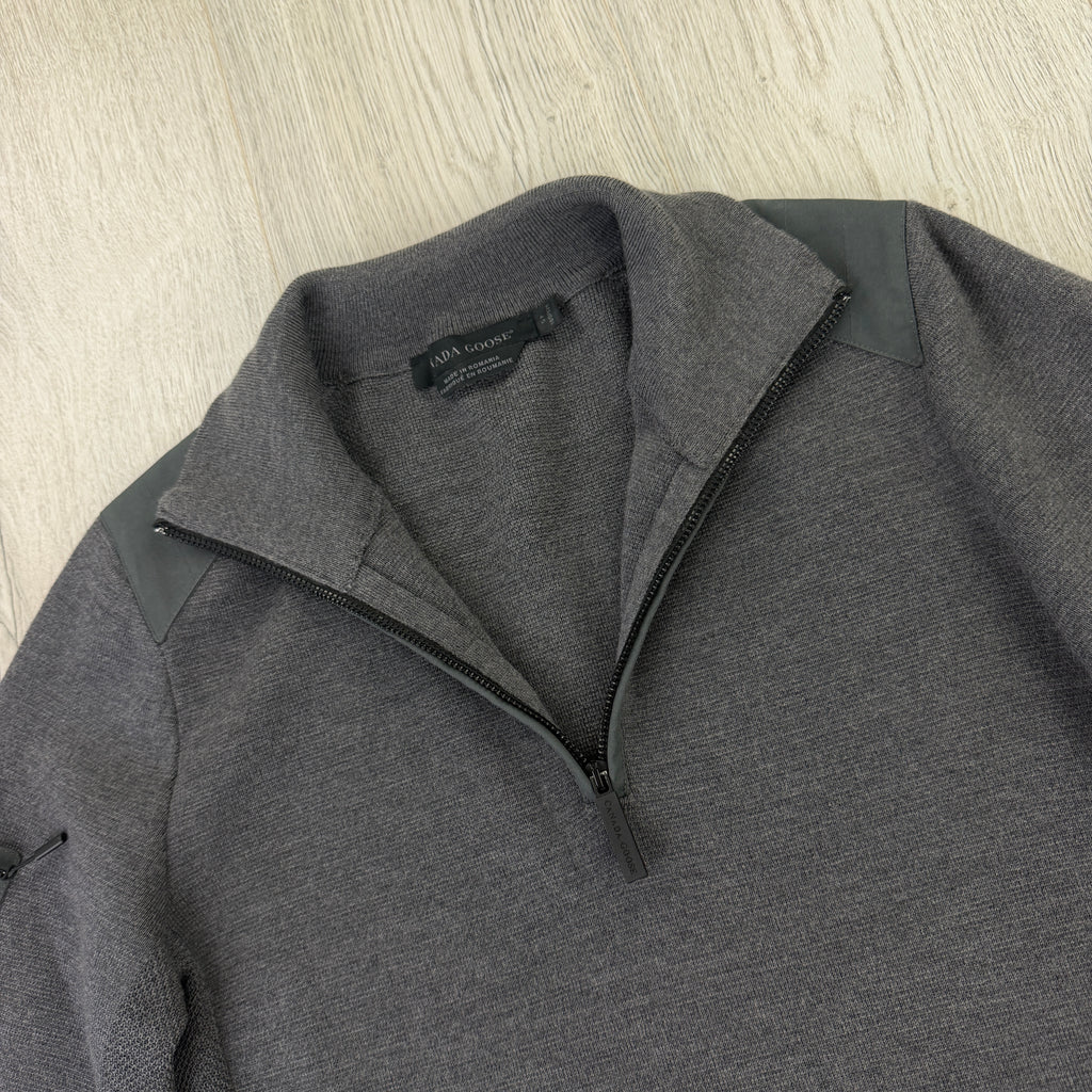 Canada Goose Men’s Grey 1/4 Zip Jumper - Small