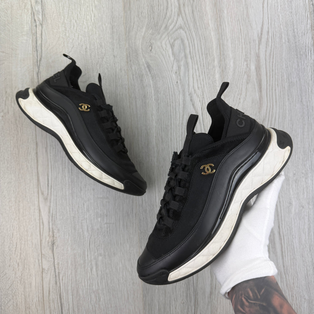 Chanel Men’s  Black CC Runners - Uk 7