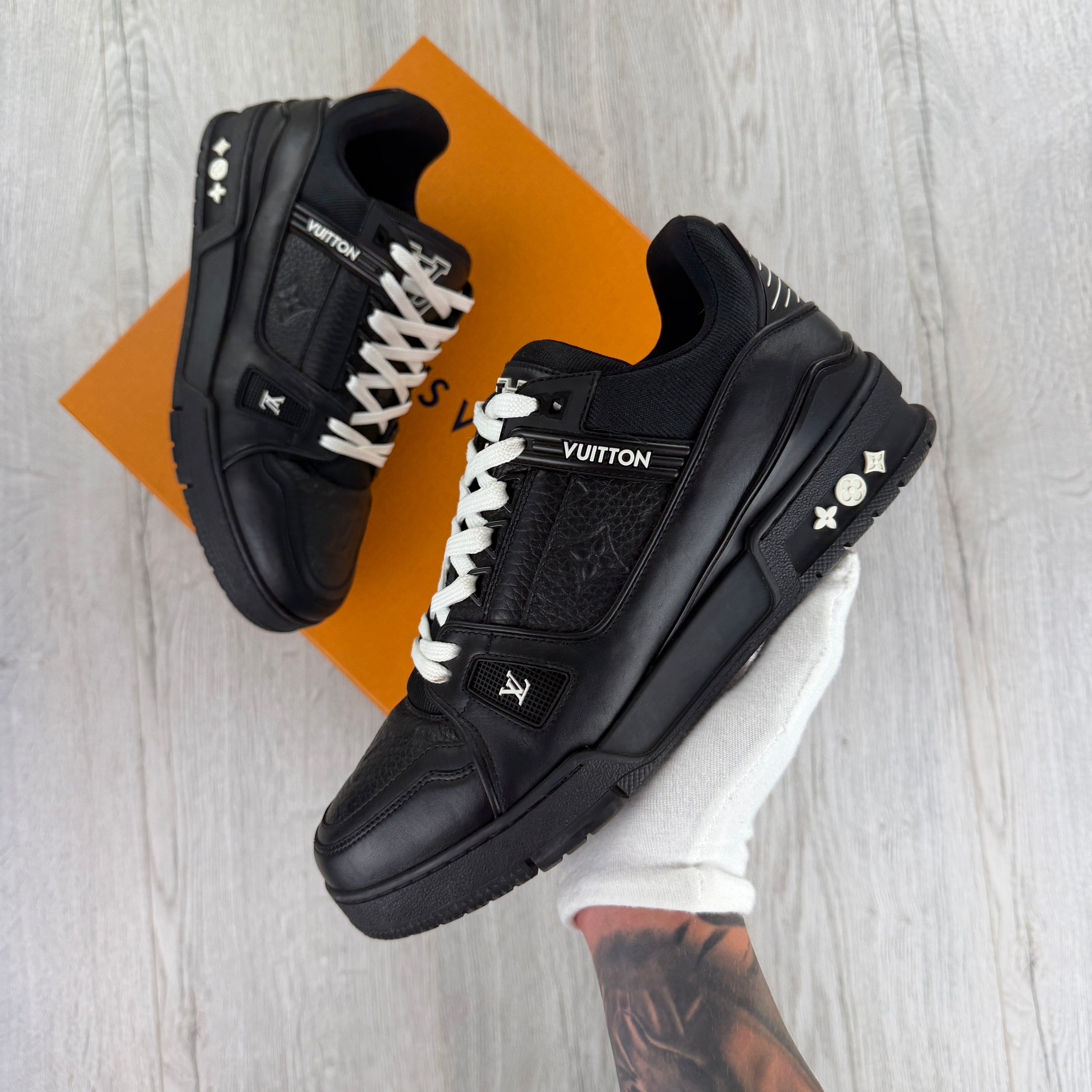 Louis Vuitton Men’s Black & White Trainers - Uk 7.5 (Fit 8/8.5)