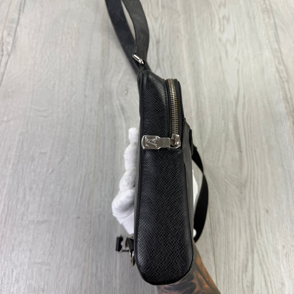 Louis Vuitton Men’s Black Sling Small Side Bag