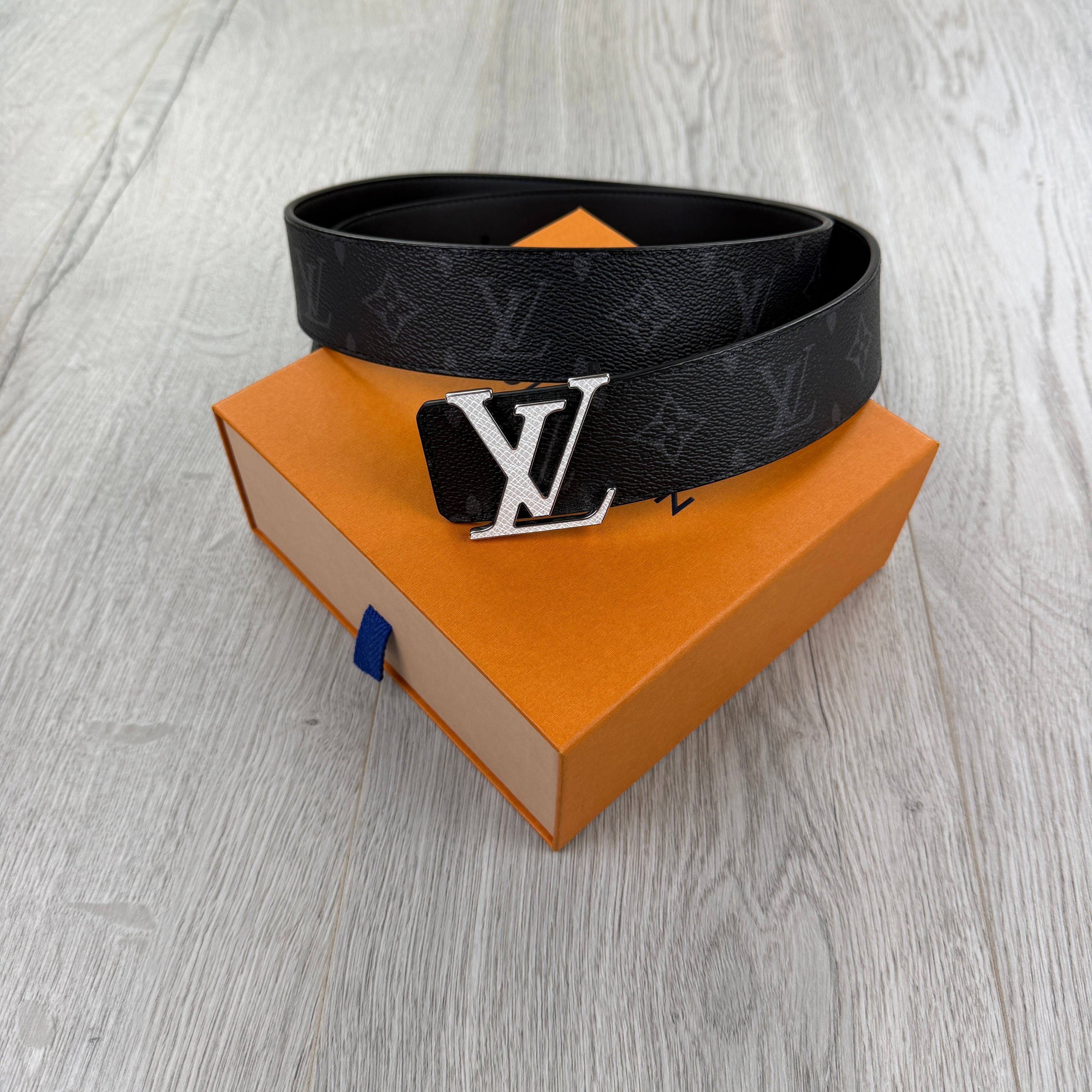 Louis Vuitton Men’s Black & White Leather Monogram Belt - 100 (Uk 30-36)