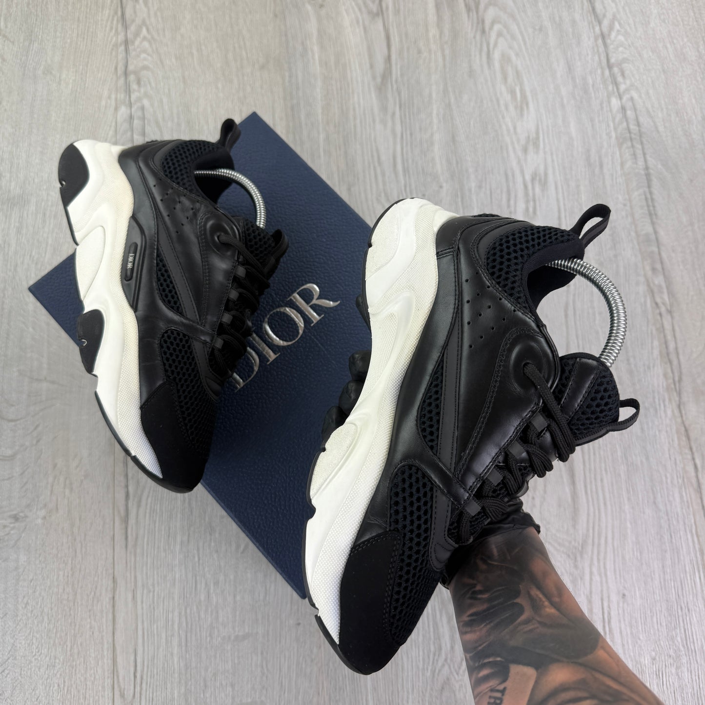 Dior B22 Men’s Black & White Trainers - 41 (Fit Uk 7)