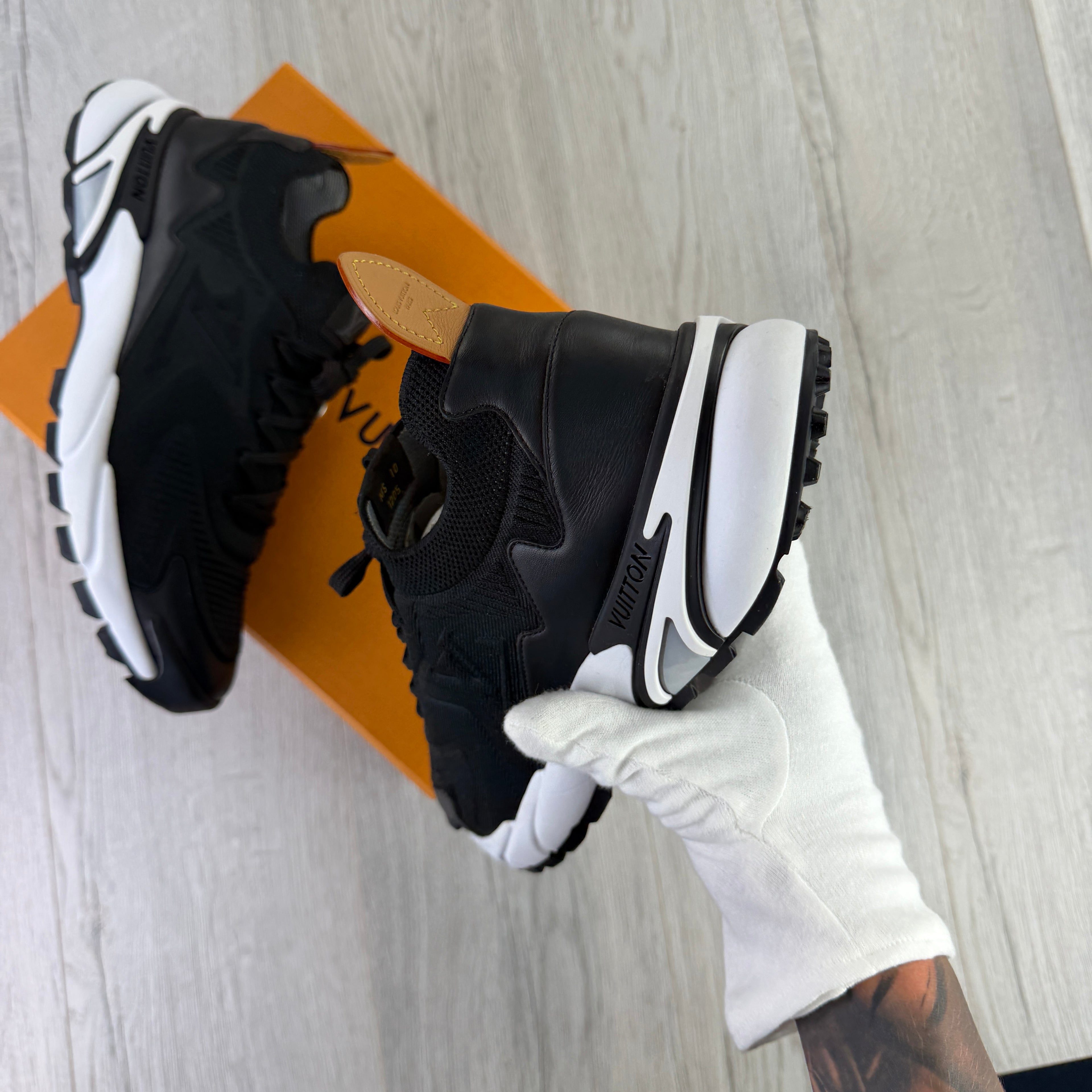 Louis Vuitton Men’s Black & White Tatic Trainers - Uk 10 (Fit 11)