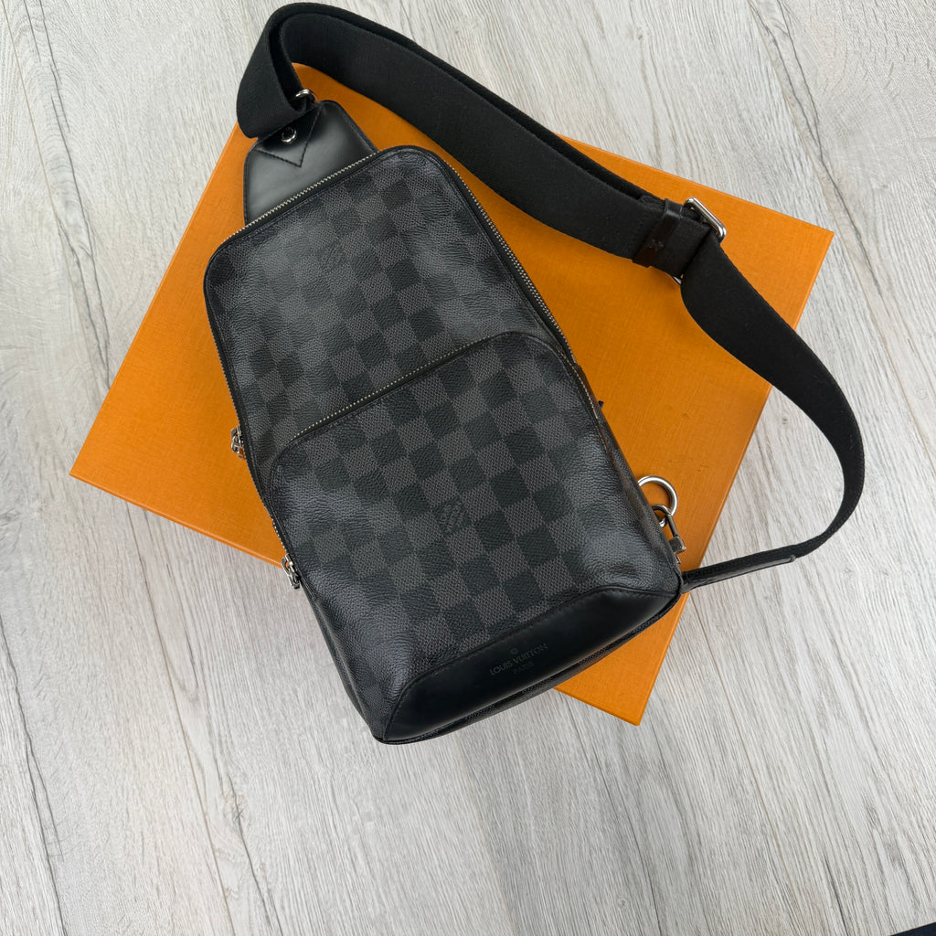 Louis Vuitton Men’s Damier Avenue Sling Side Bag