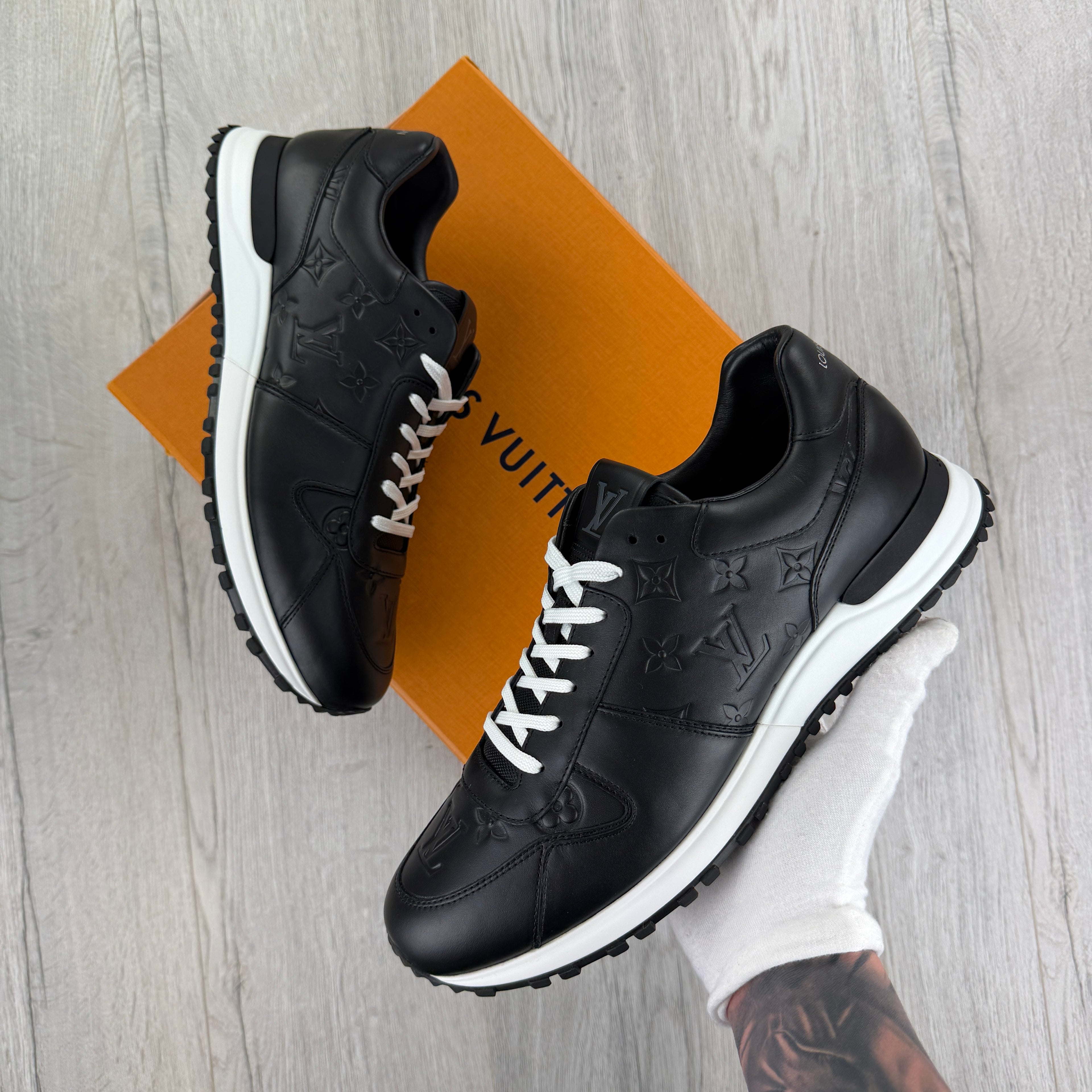 Louis Vuitton Men’s Black Leather Run Away Trainers - Uk 10