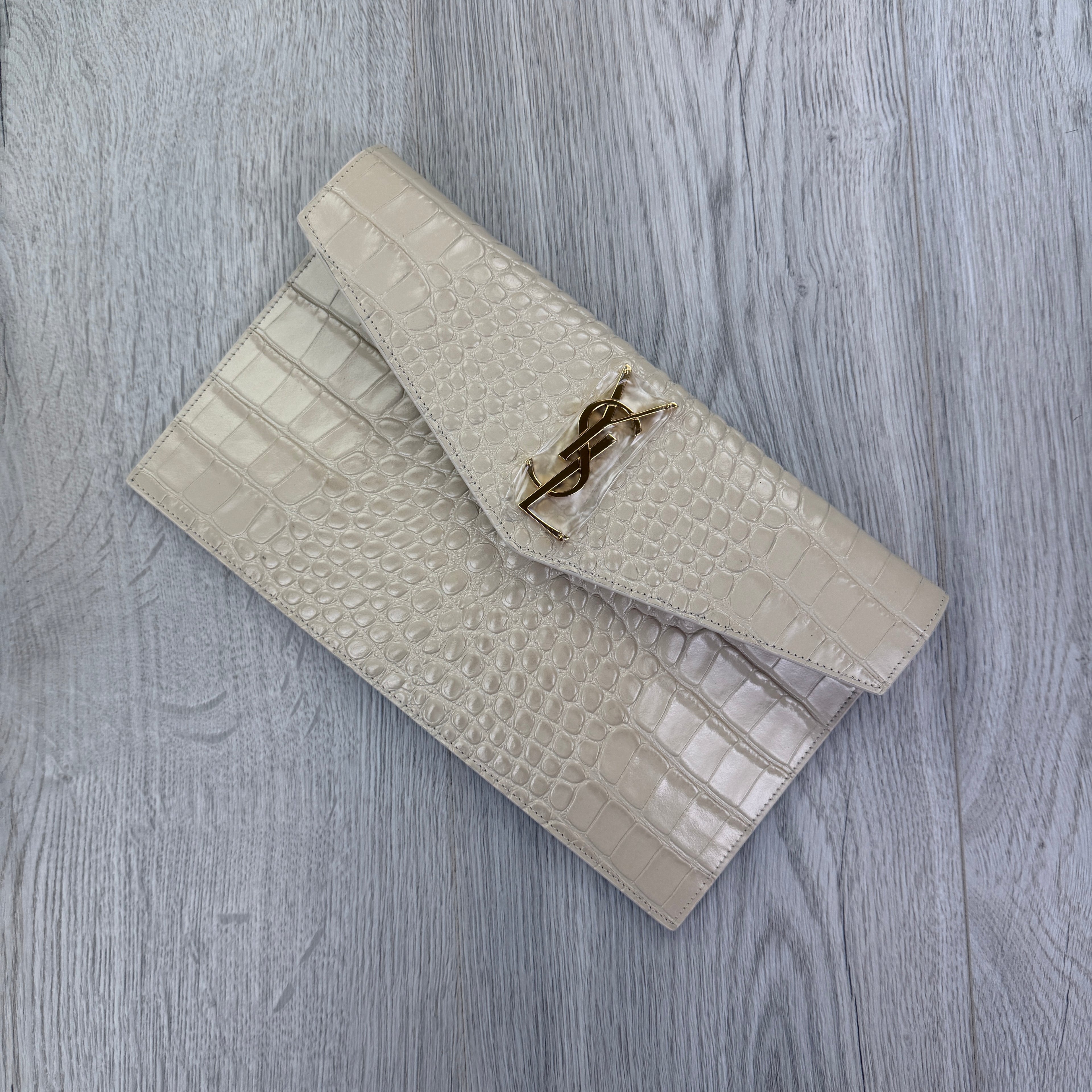 Saint Laurent Women’s Beige Crock Clutch Bag