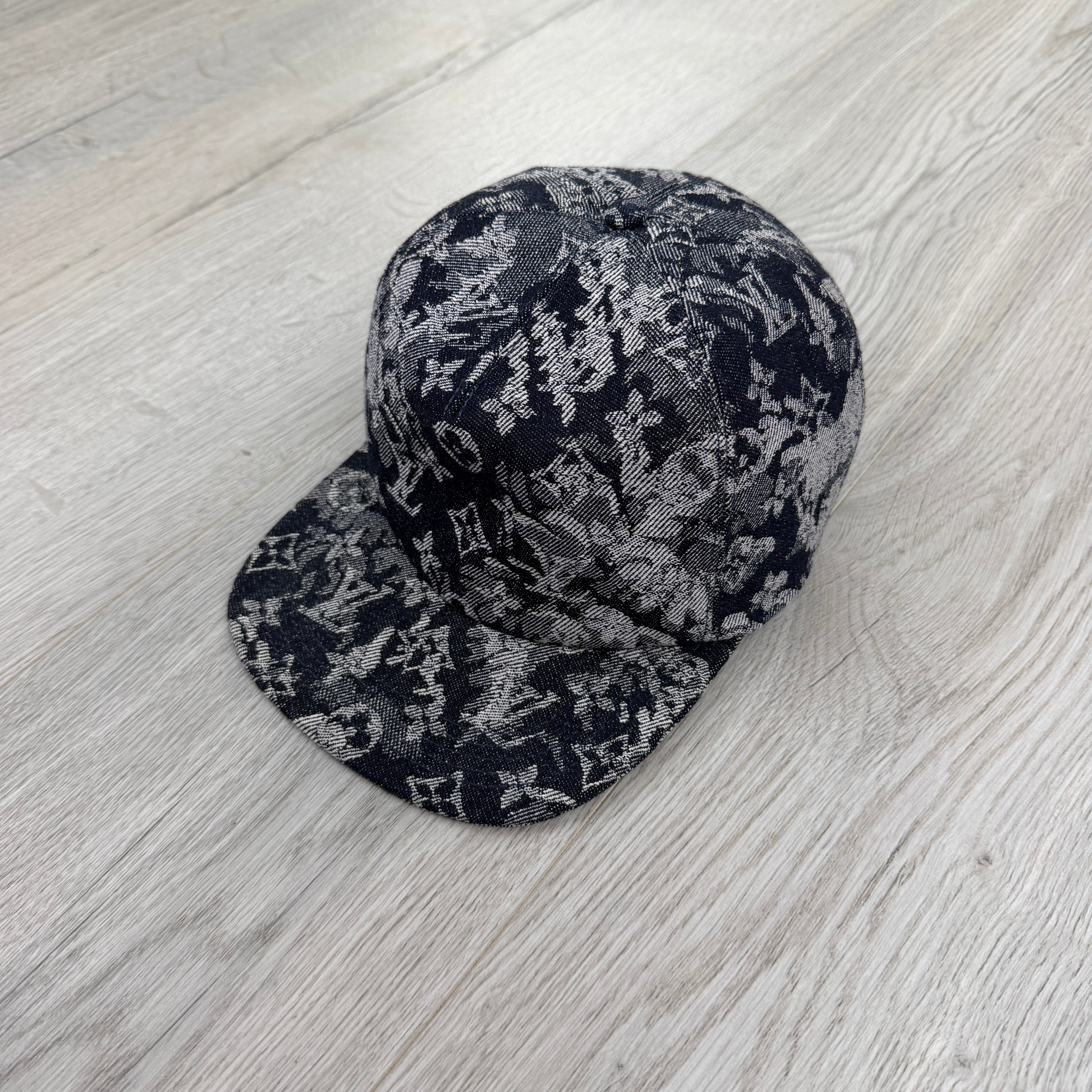 Louis Vuitton Men’s Tapestry Monogram Flat Hat - 58