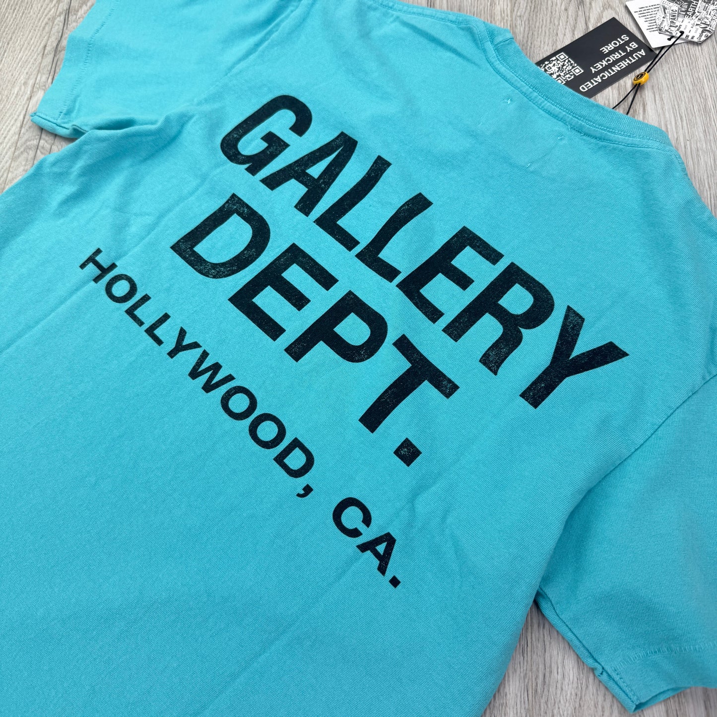 Gallery Dept Men’s Turquoise T-shirt