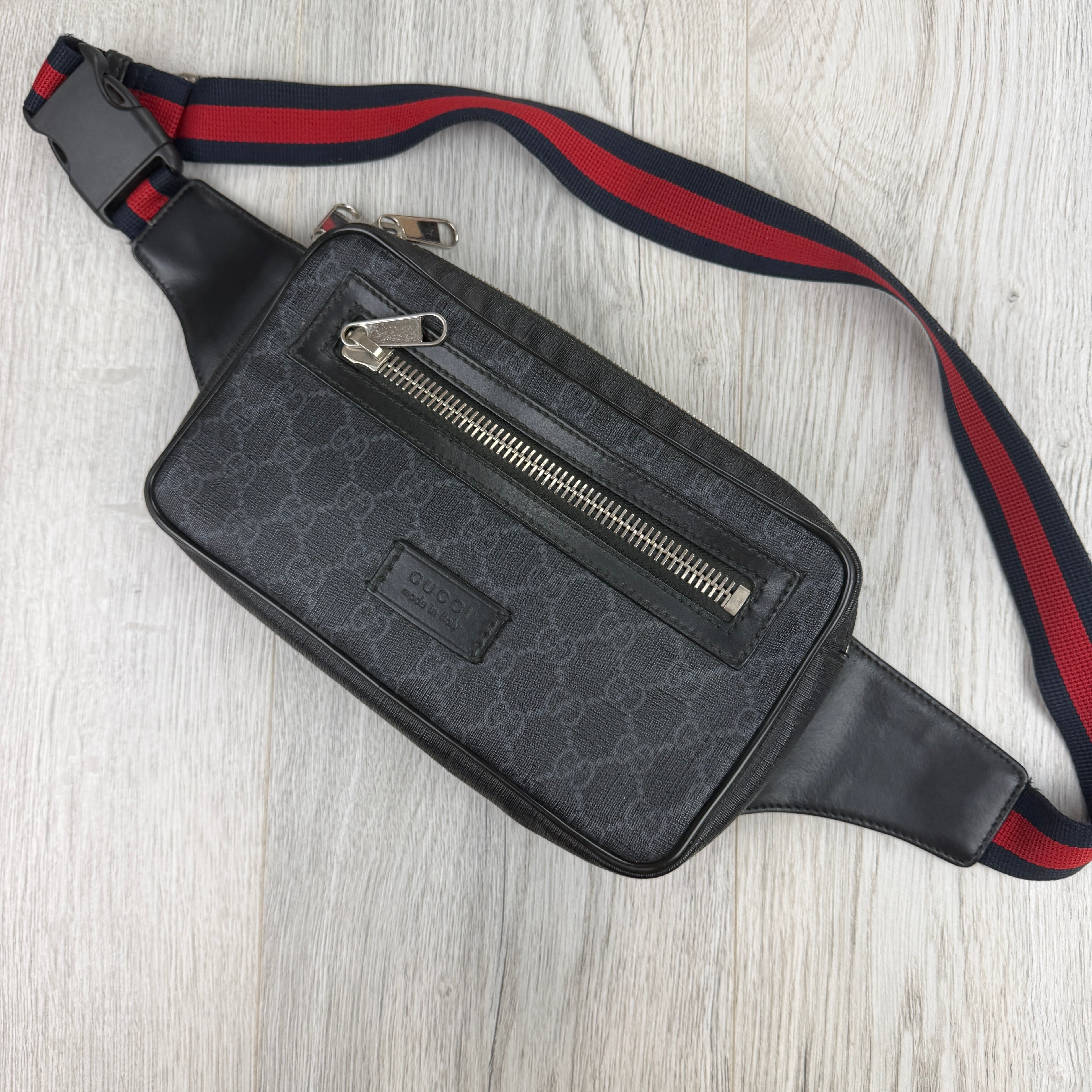 Gucci Men’s GG Black Belt Bag