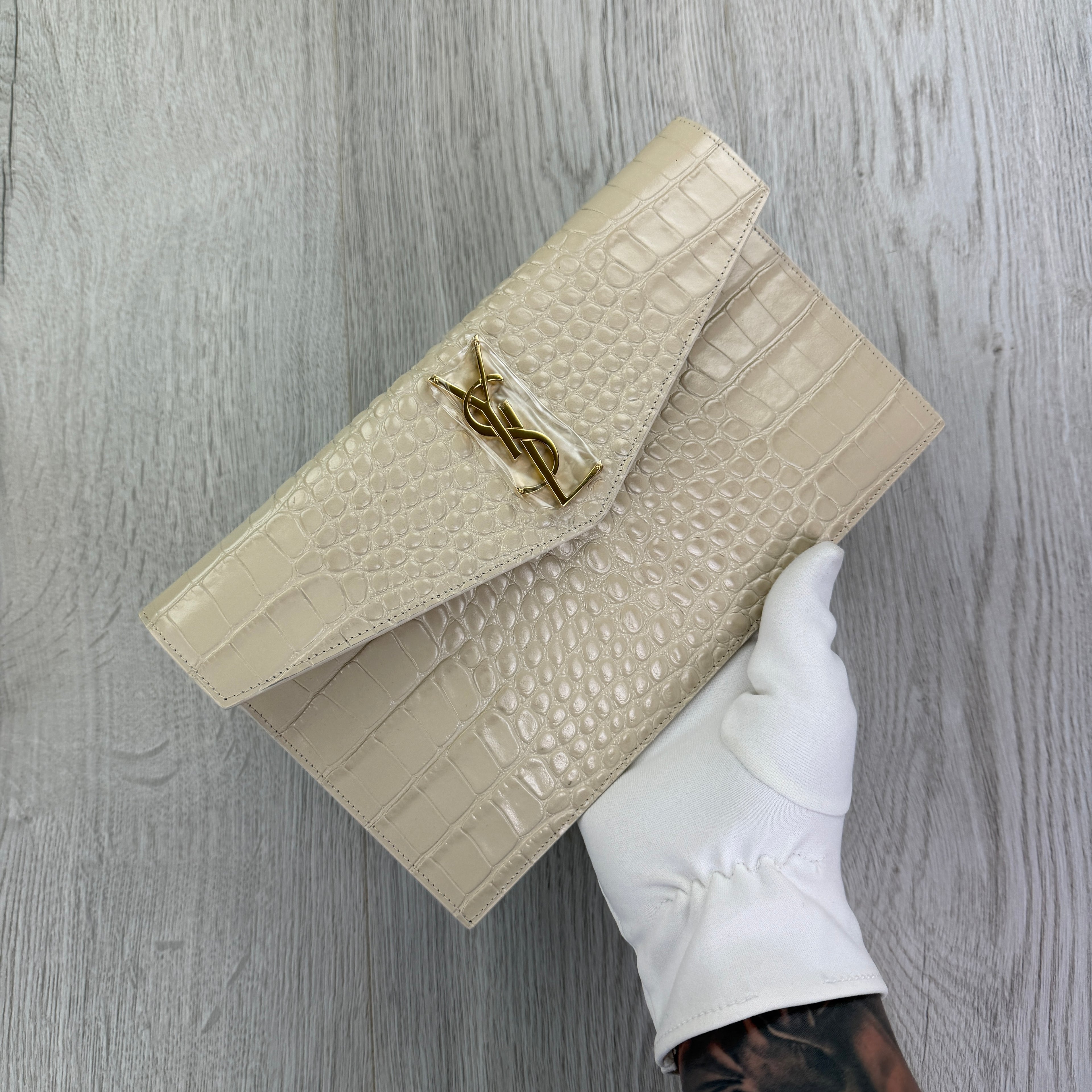 Saint Laurent Women’s Beige Crock Clutch Bag